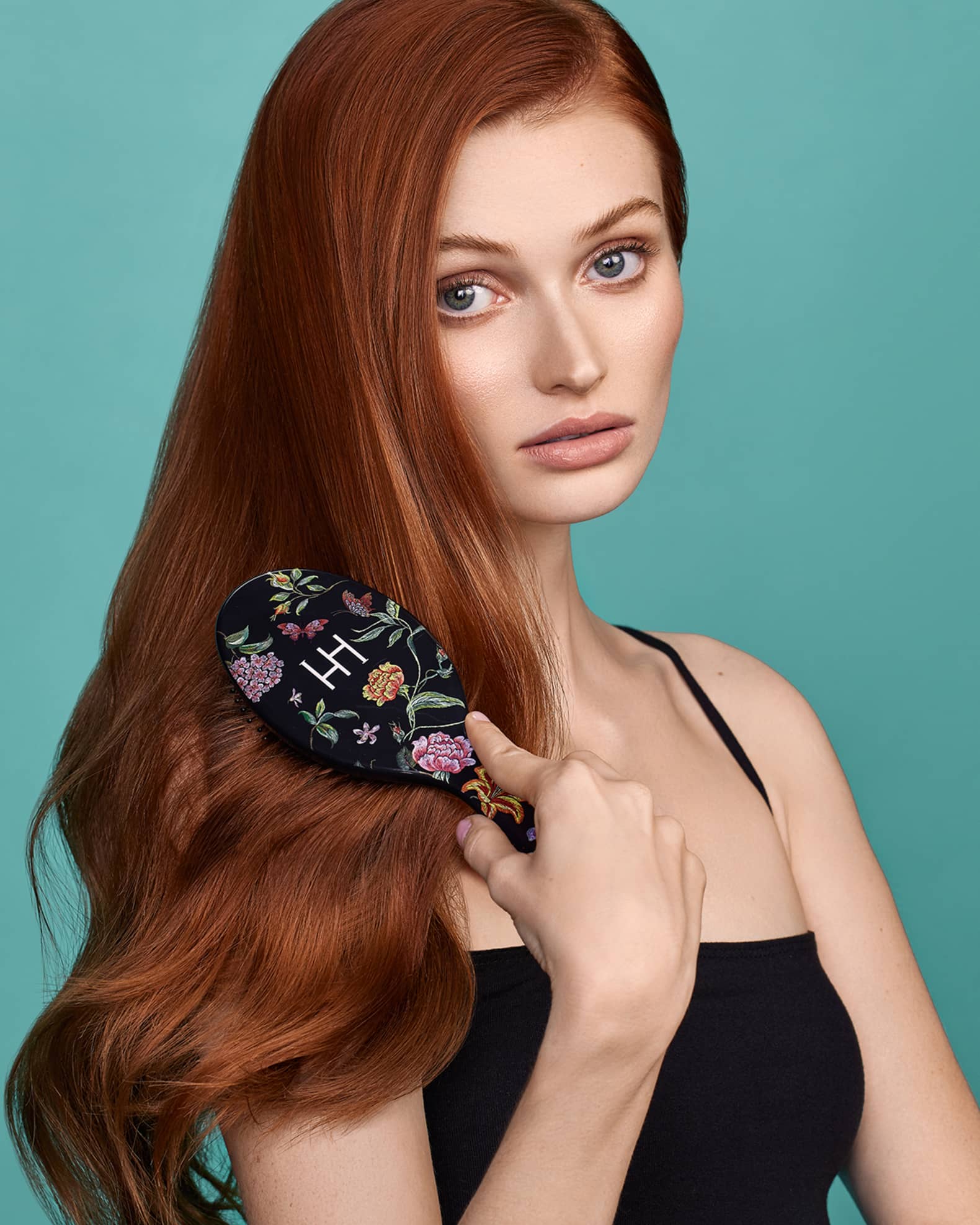 DeeplyRooted Hair Brush 1