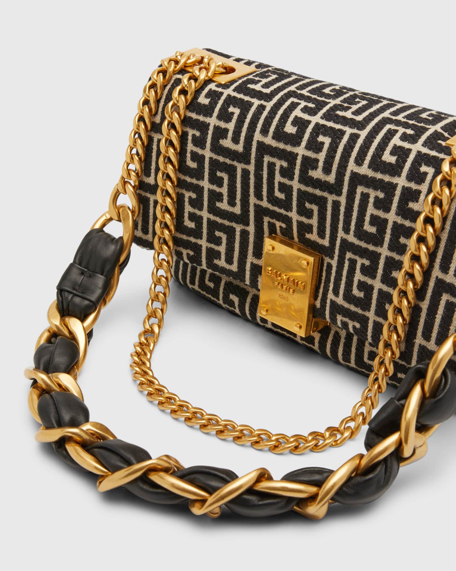 BALMAIN 1945 モノクラム ミティアム ショルタハック 【関税込】 1945 Soft mini bag with jacquard monogram black black