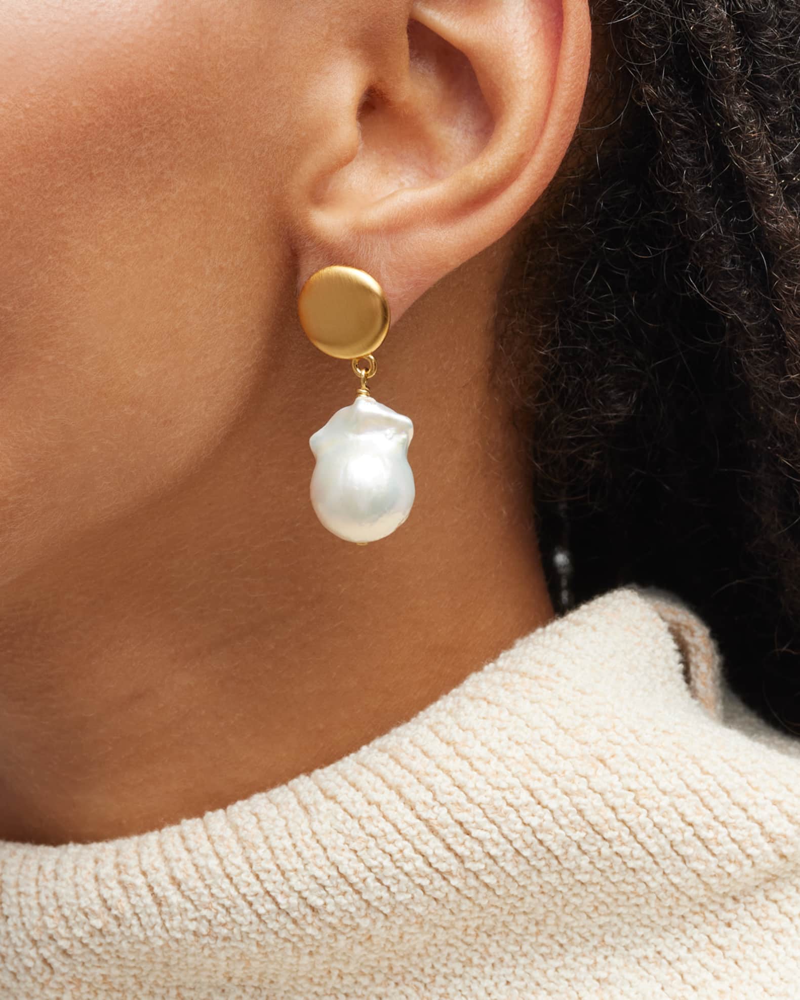 Baroque Pearl Drop Earrings 1