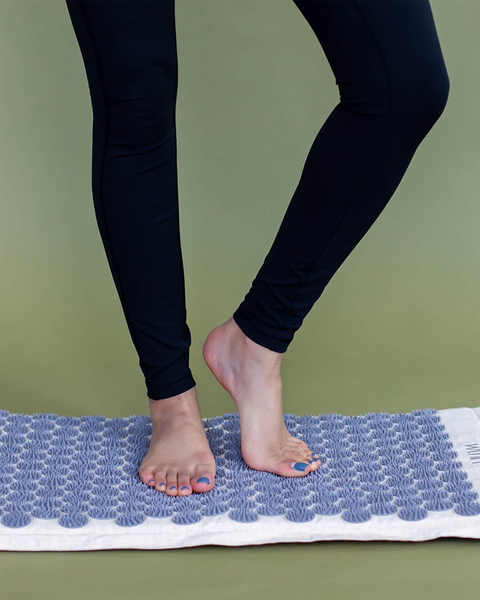 WTHN Acupressure Mat Set Neiman Marcus