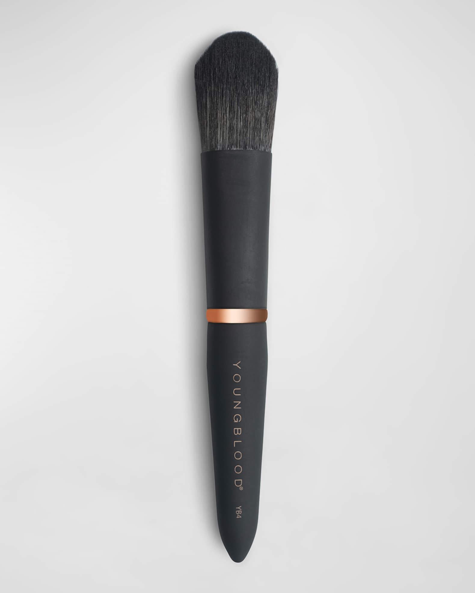 YB4 Foundation Luxe Makeup Brush 0