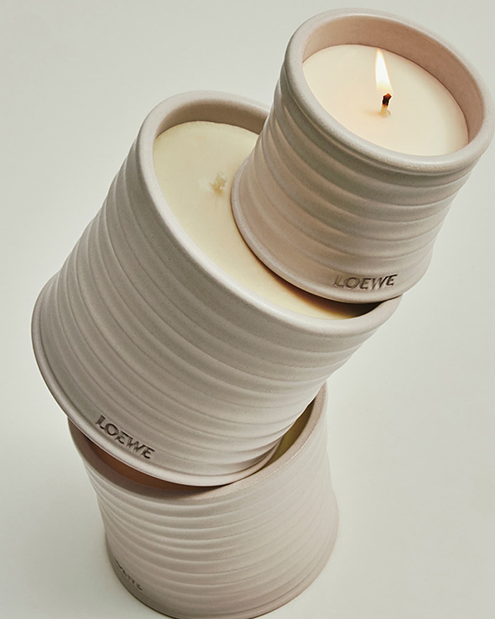 Loewe 21.5 oz. Medium Oregano Candle | Neiman Marcus