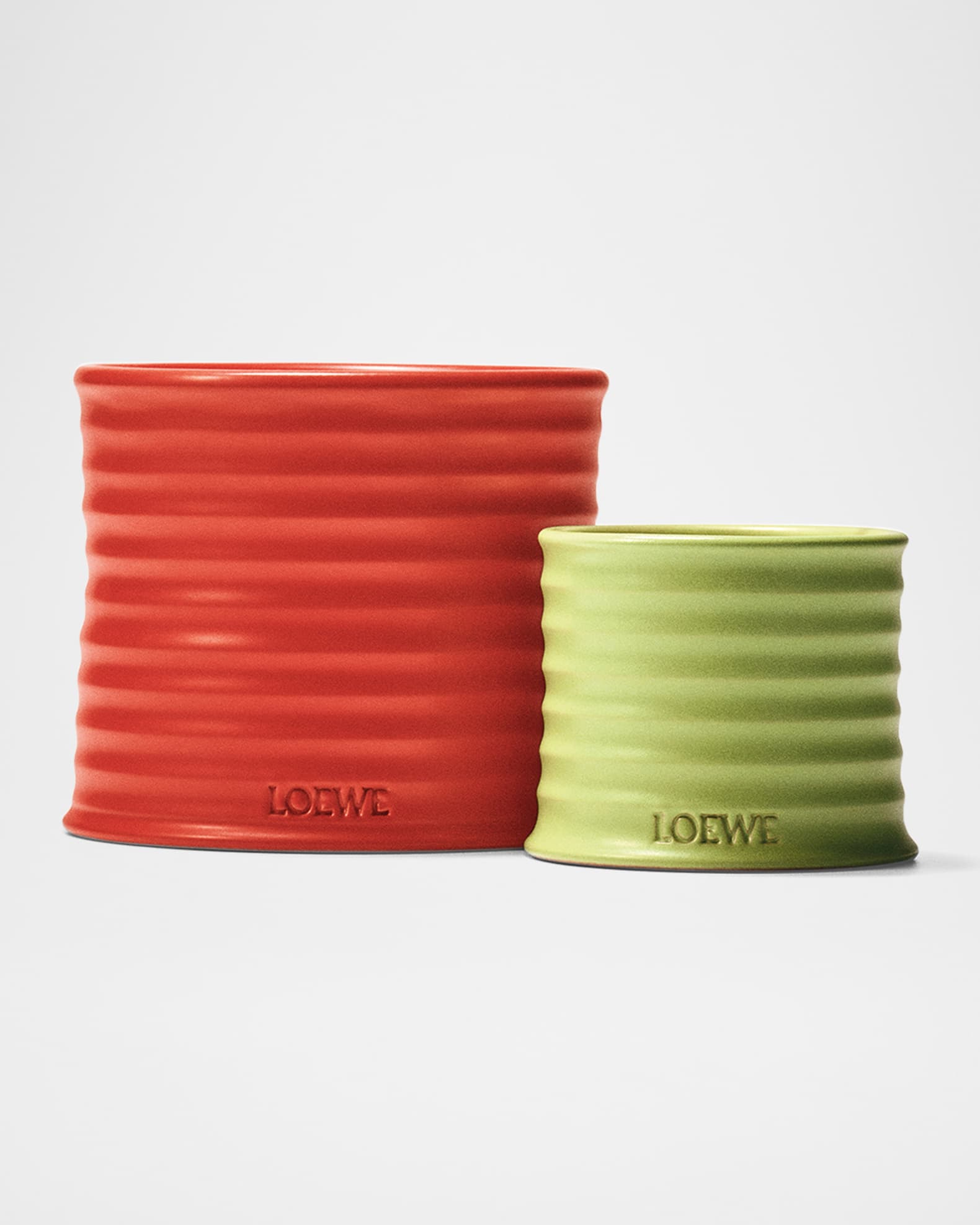 Loewe Large Tomato Leaves Candle, 74.8 oz. | Neiman Marcus