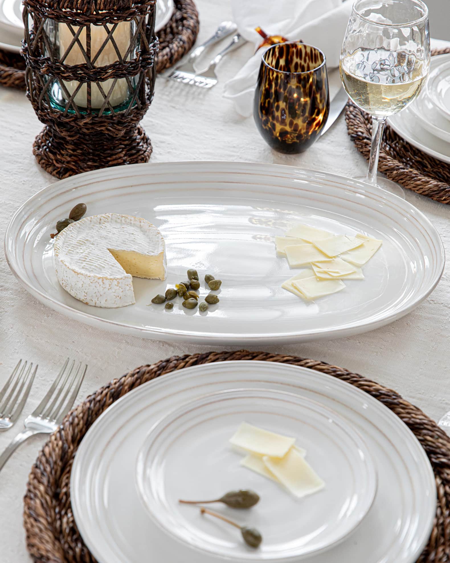 Bilbao 17" Platter - Whitewash 1