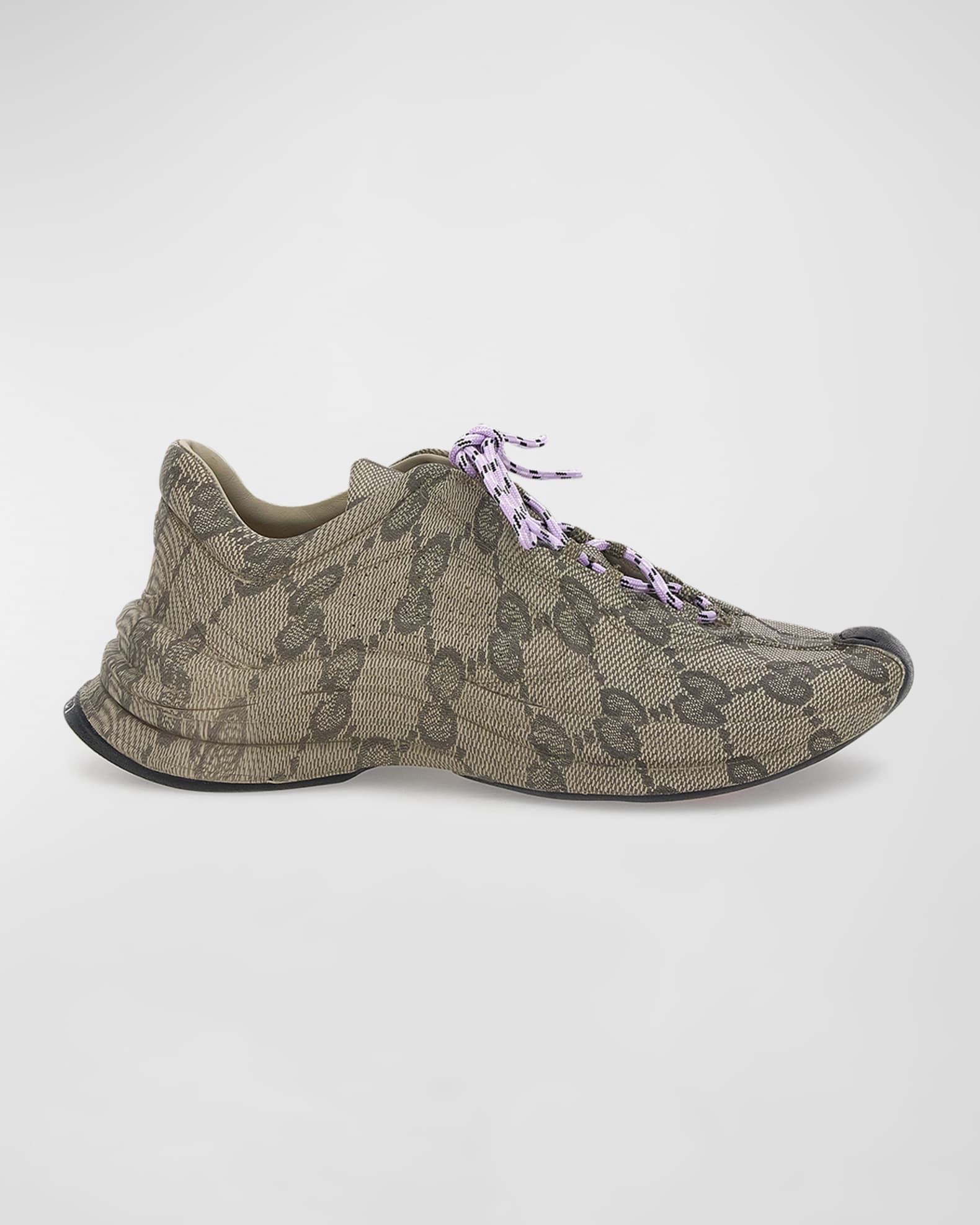 Gucci gg canvas sneaker 2025