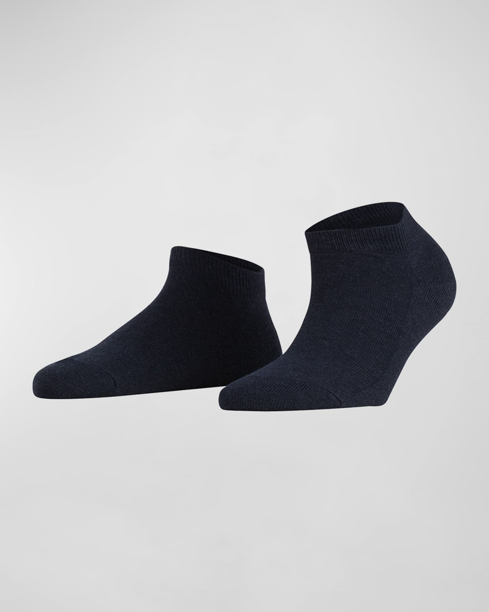 Ribbed Sneaker Socks 1