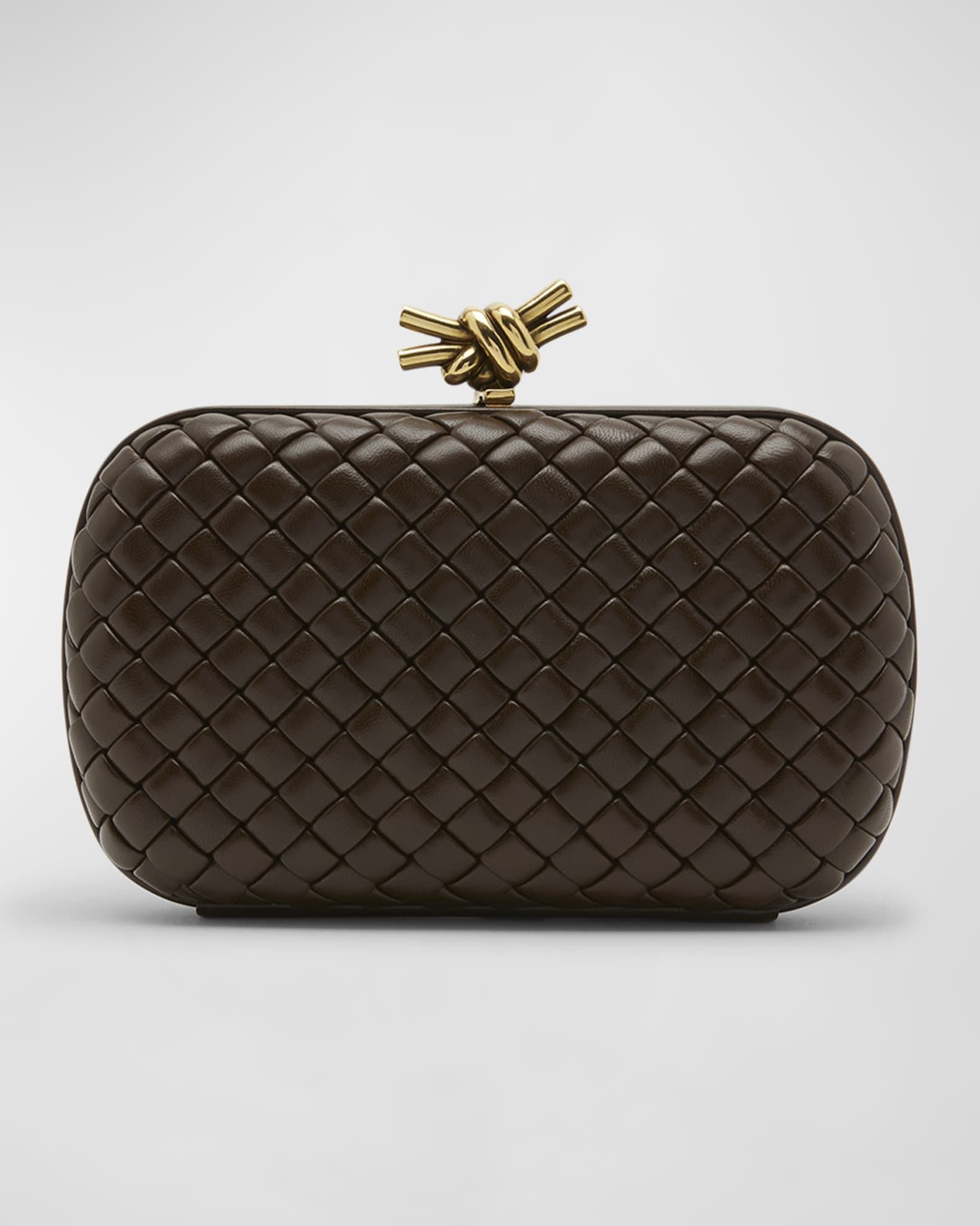 Bottega veneta knot clutch sale 2025