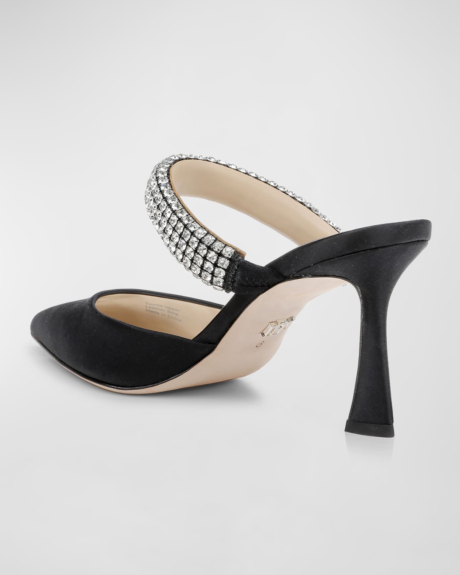 badgley mischka daisy glitter pumps