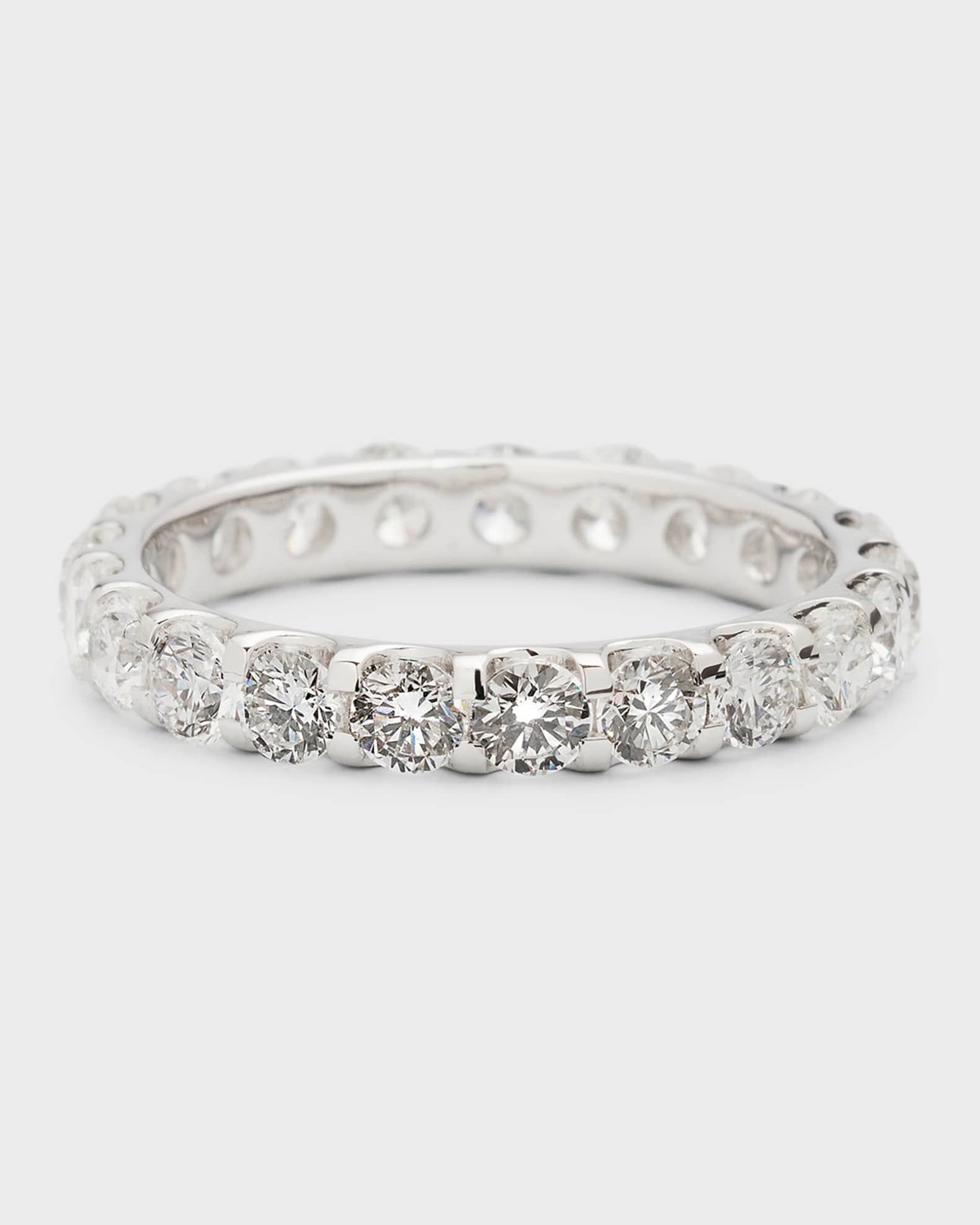 18K White Gold Round Diamond Eternity Band, Size 6 0