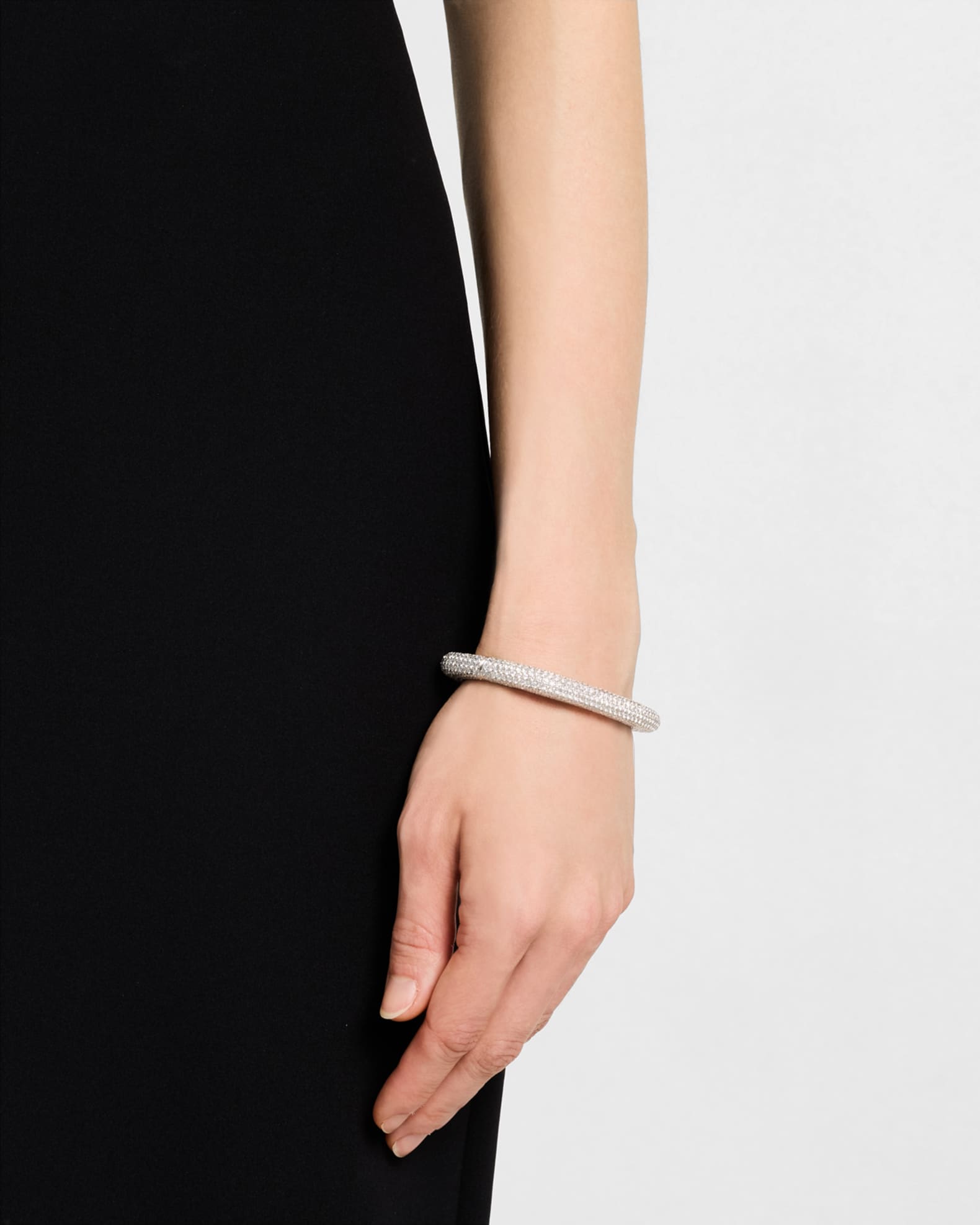 18K White Gold Full Diamond Bangle 1