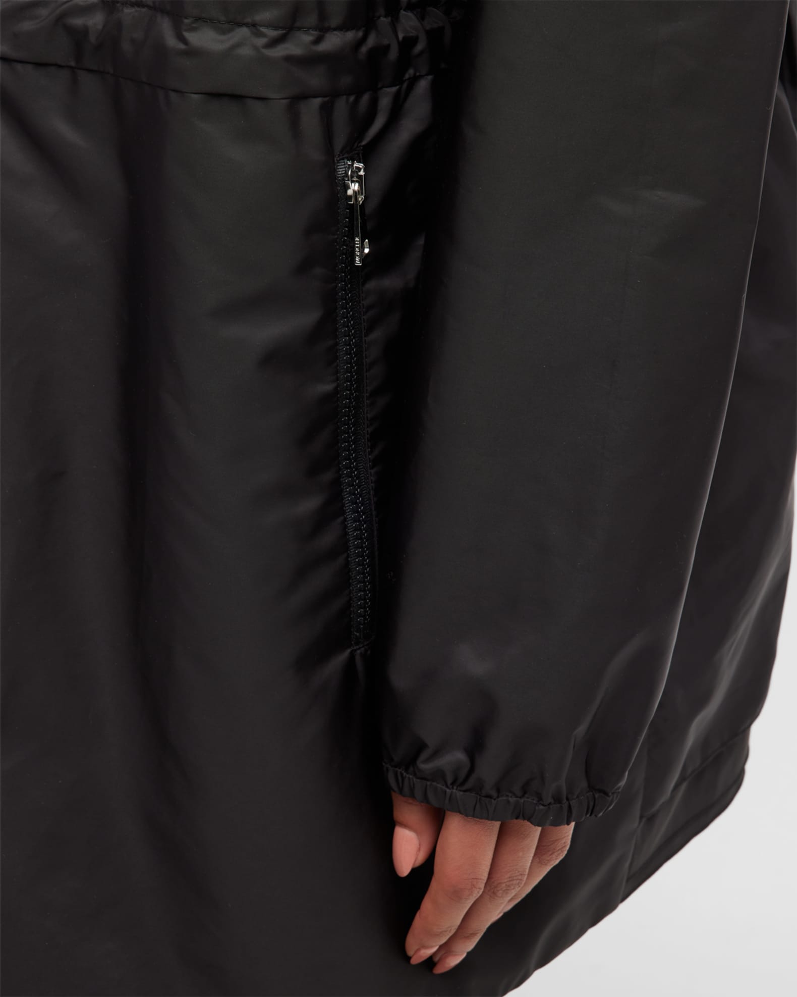 【関税&送料込】Moncler Black Zip Parka In Nylon Moncler // Black Neombre Hooded Nylon Coat – VSP Consignment