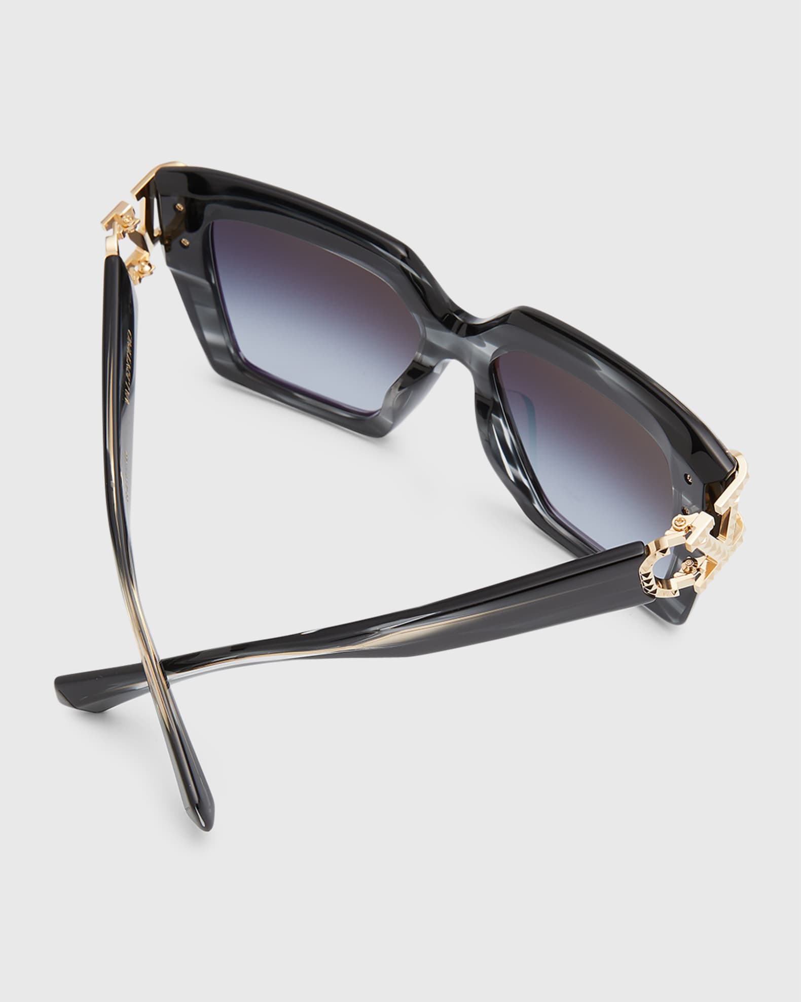サングラス Valentino Garavani Square Acetate Sunglasses Valentino Garavani XXII Square Acetate & Titanium Sunglasses