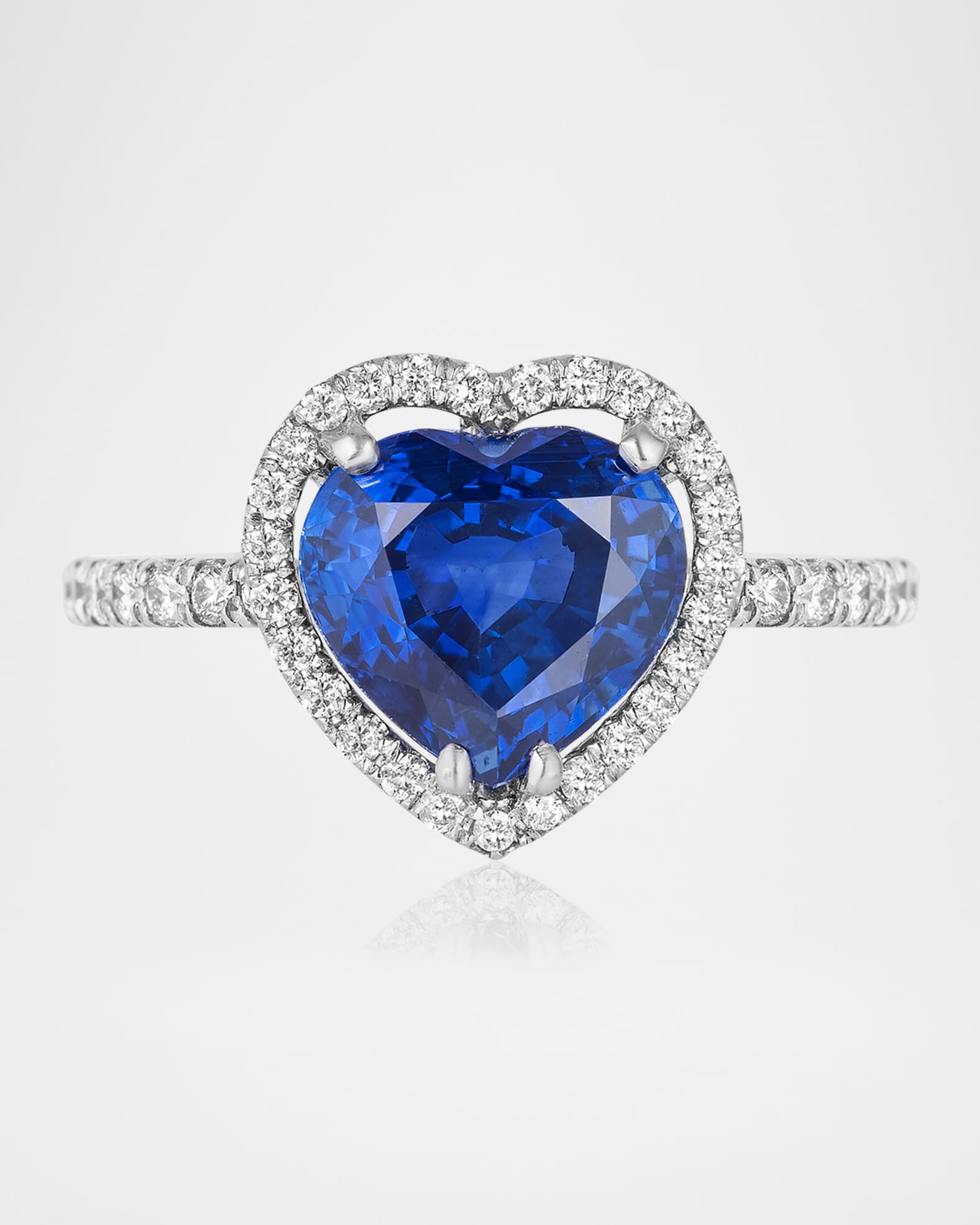 18K White Gold Heart Shape Sapphire Ring with Diamonds, Size 6.5 0