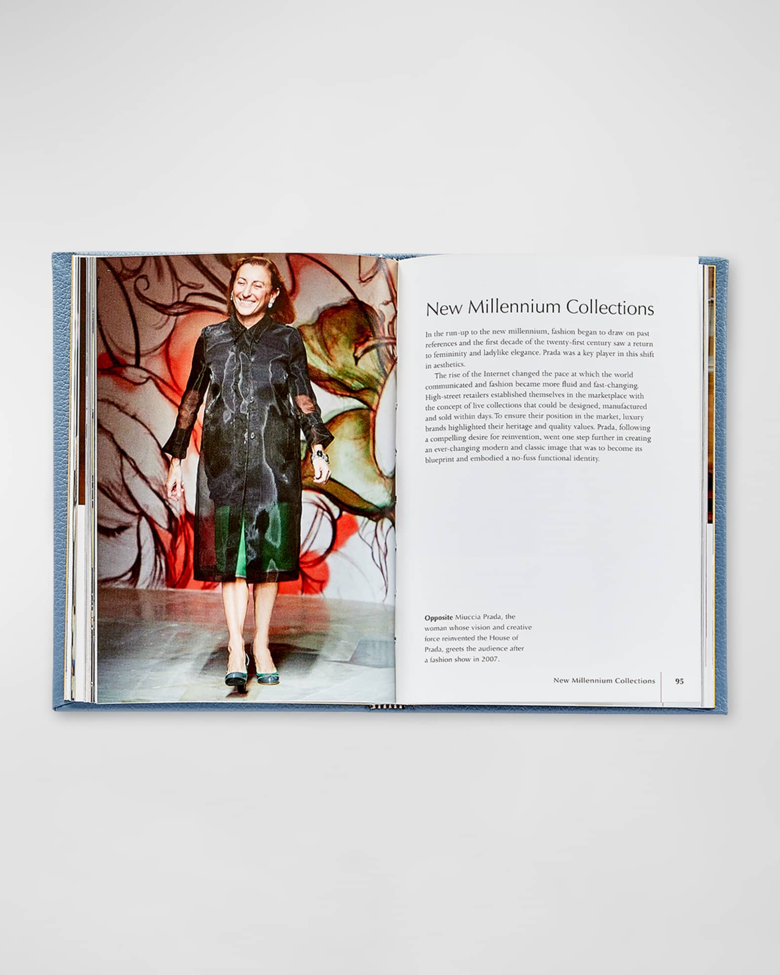 プラダ ブック PRADA BOOK 公式 写真集 アート 日本語 - アート
