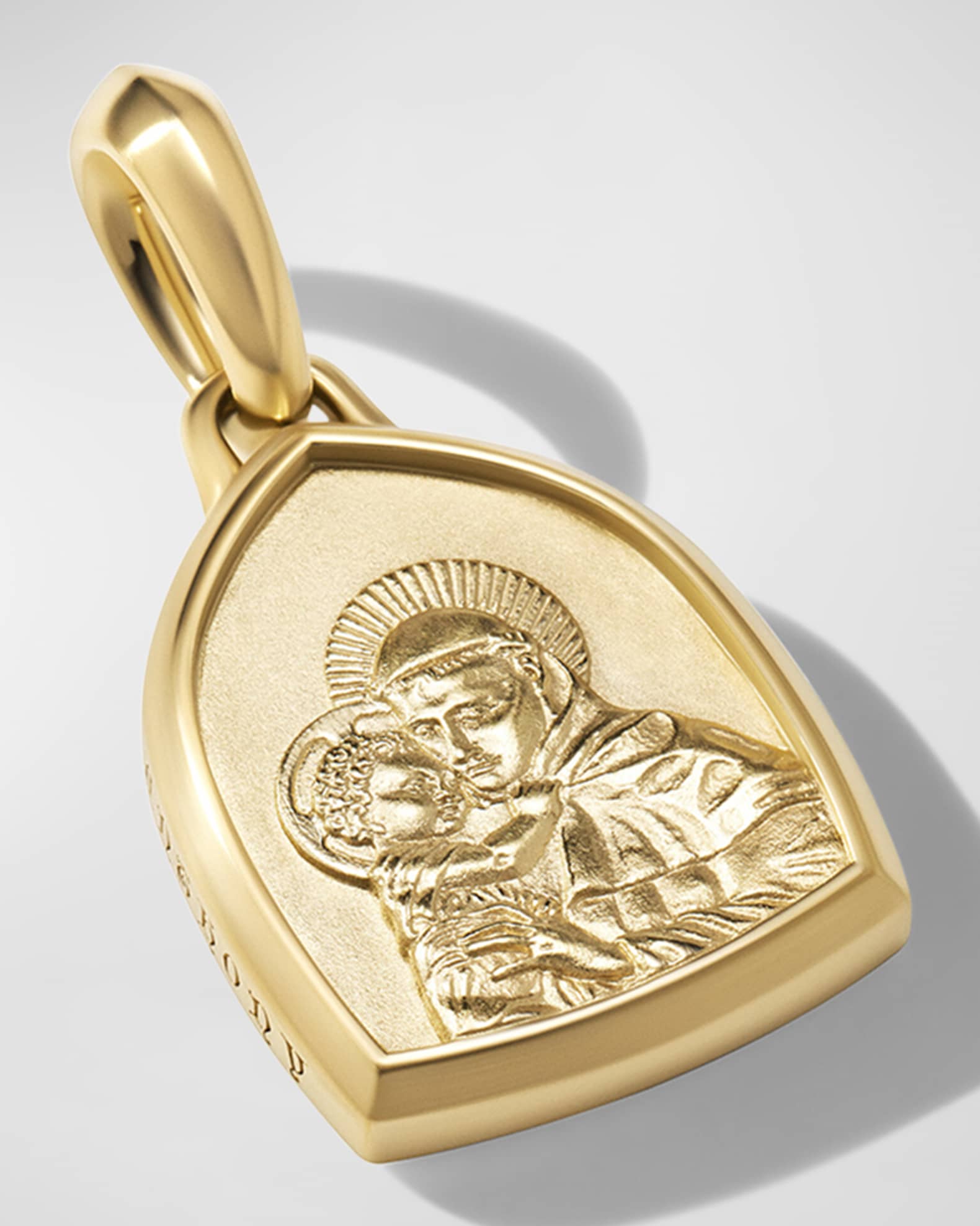 Men's St. Anthony Pendant in 18K Gold, 21.8mm 1