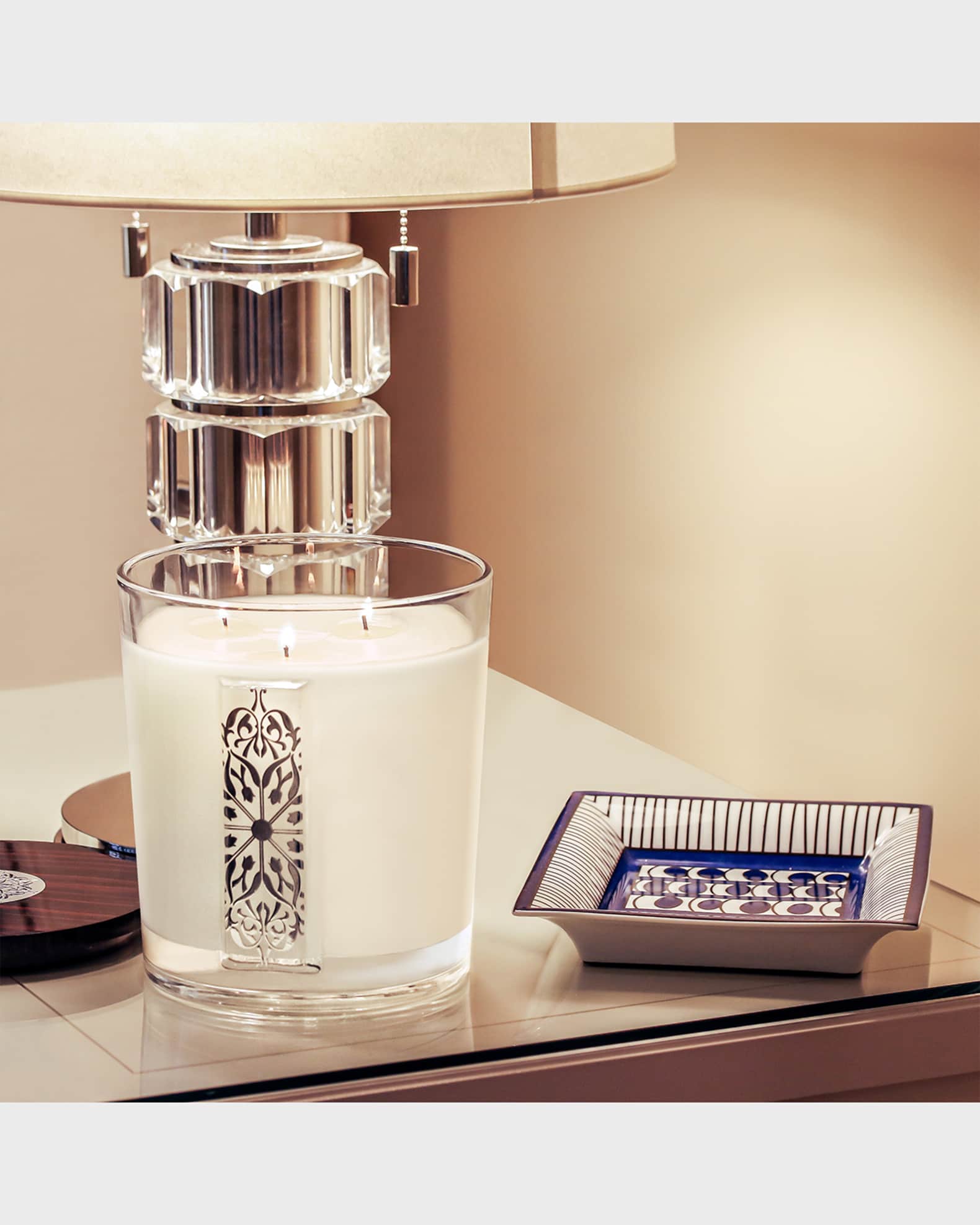 50 oz Involutus Glass Scented Candle 1