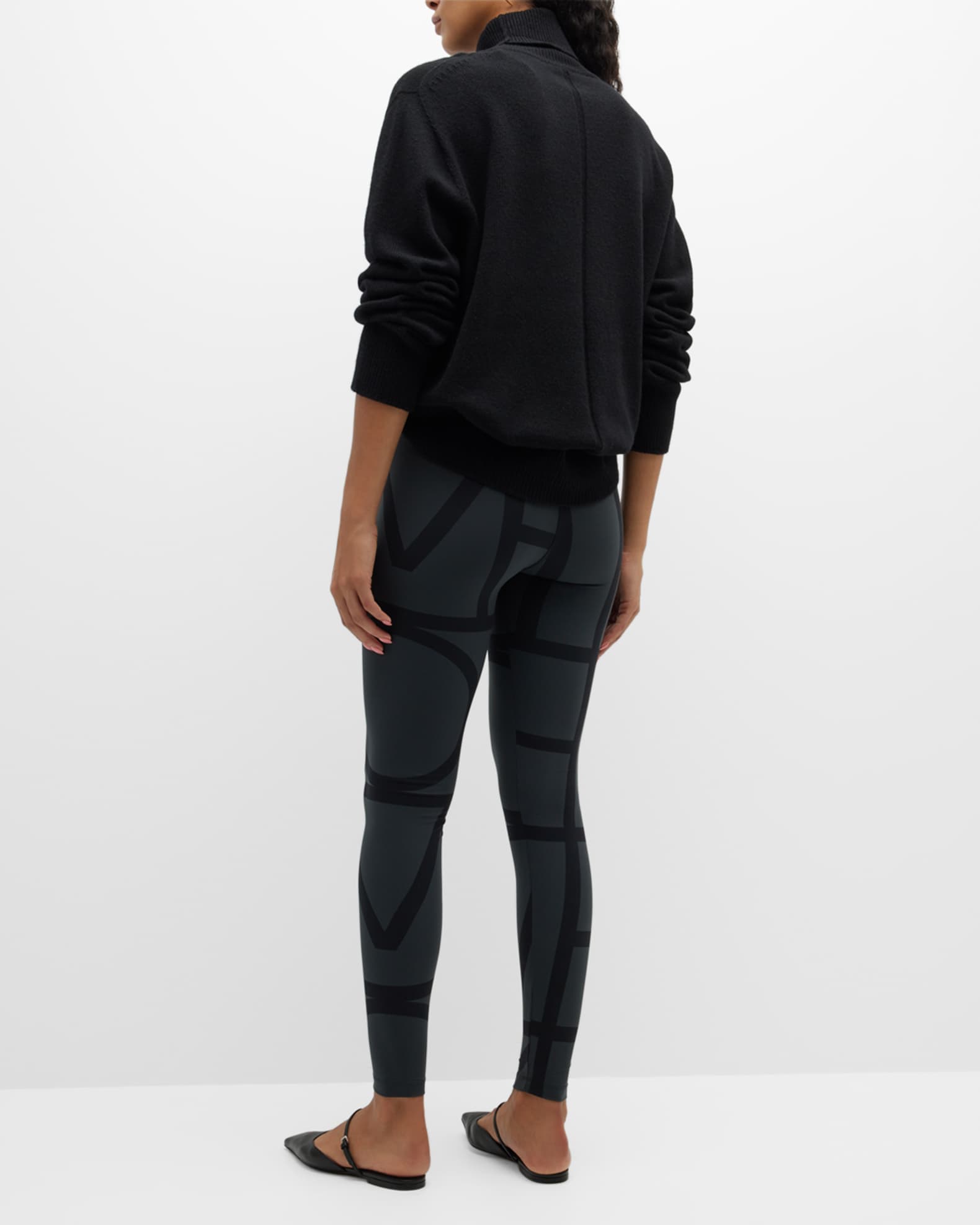 Monogram Leggings in Black Monogram – stoy