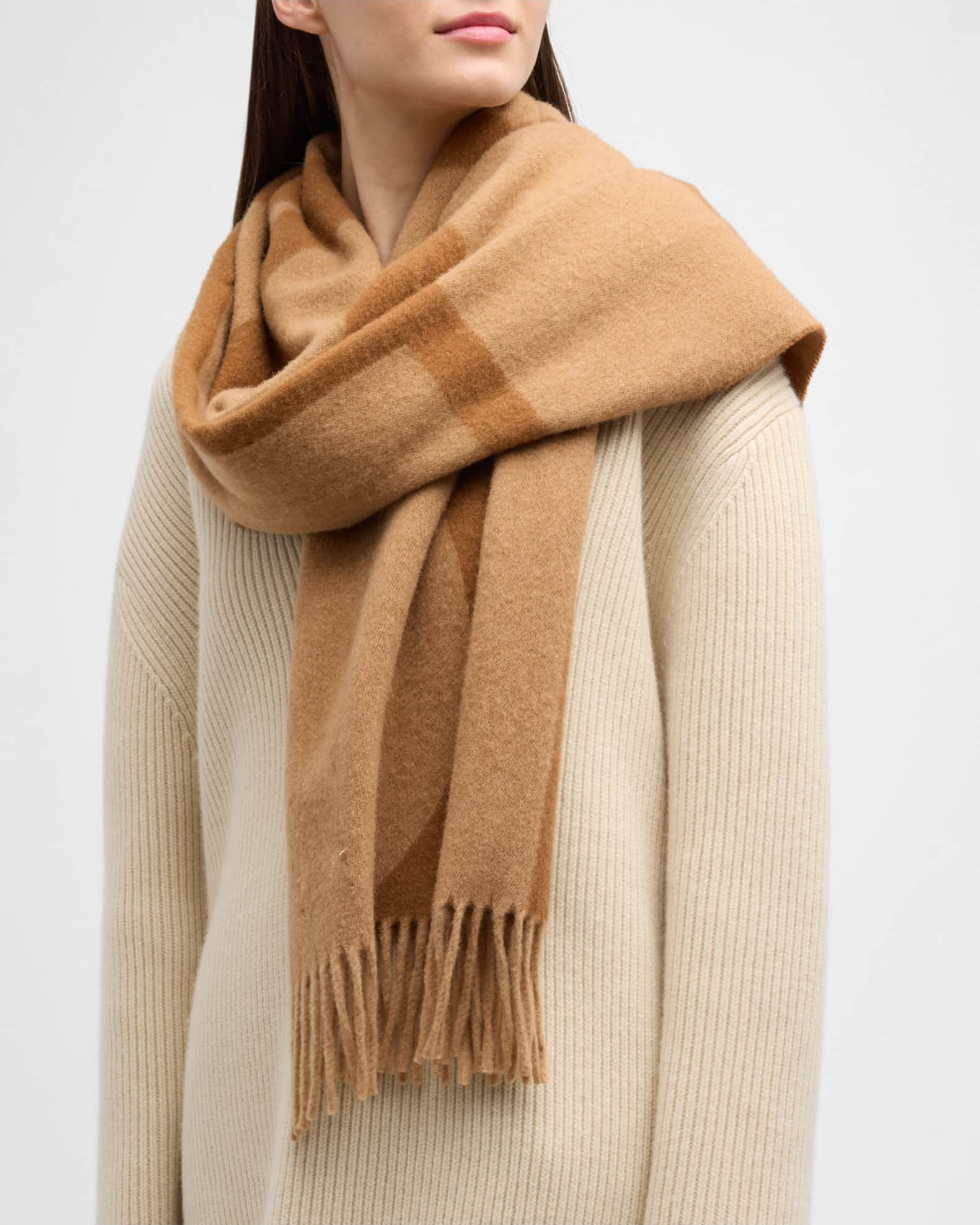 Monogram wool scarf (Brown