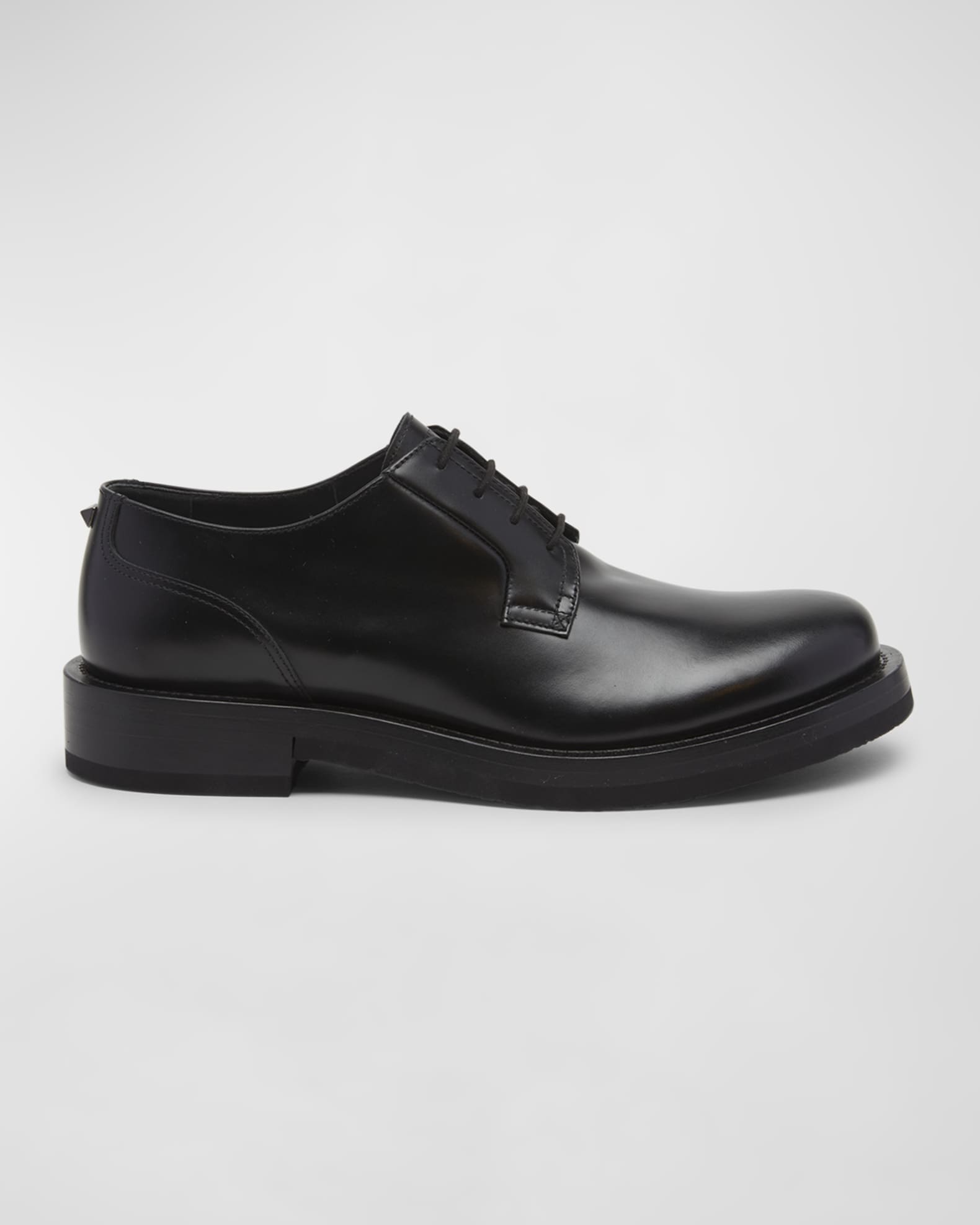 Valentino Garavani Men's Single Stud Leather Derby Shoes | Neiman Marcus