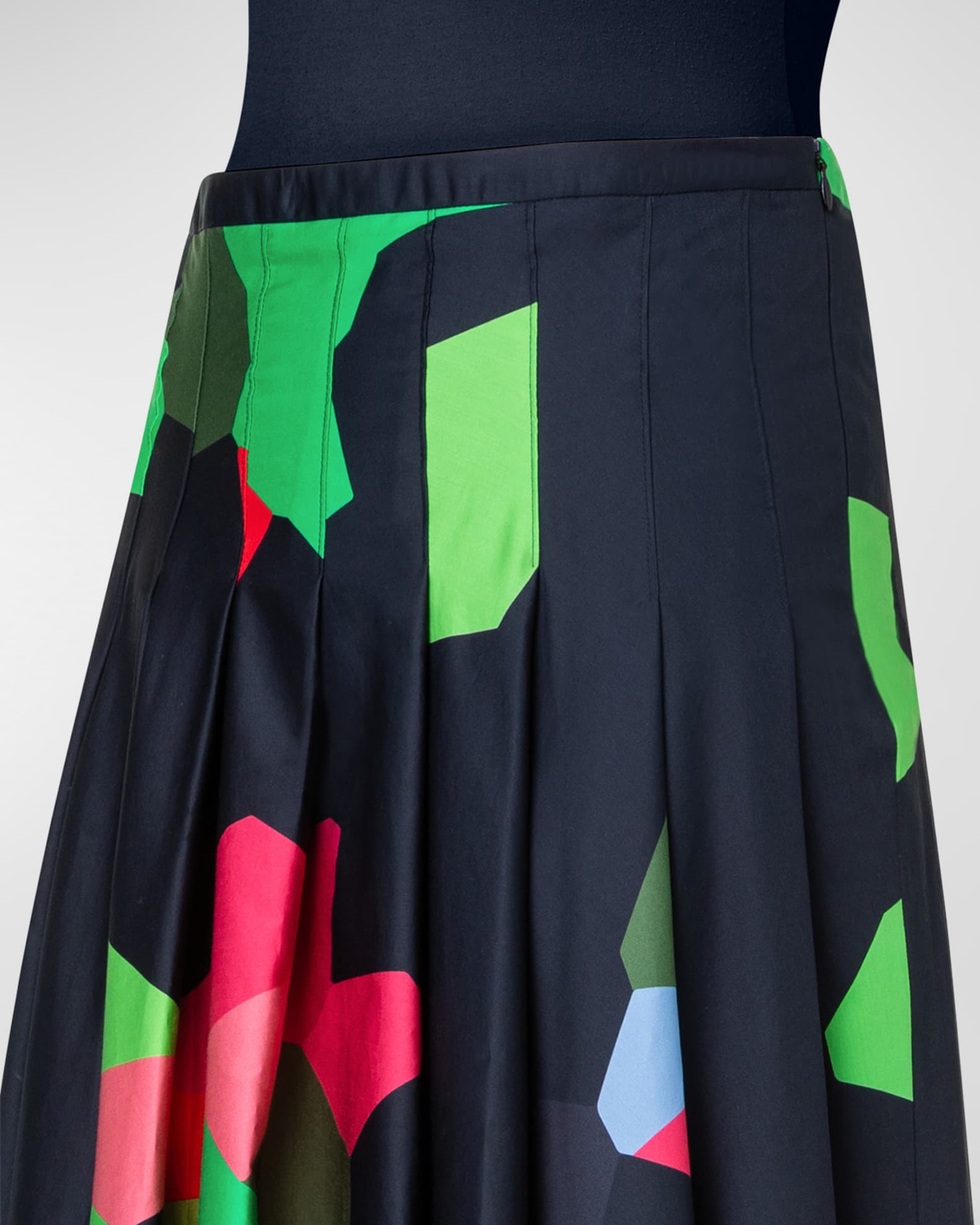 Akris punto XL Kaleidoscope Print Pleated ALine Midi Skirt Neiman Marcus