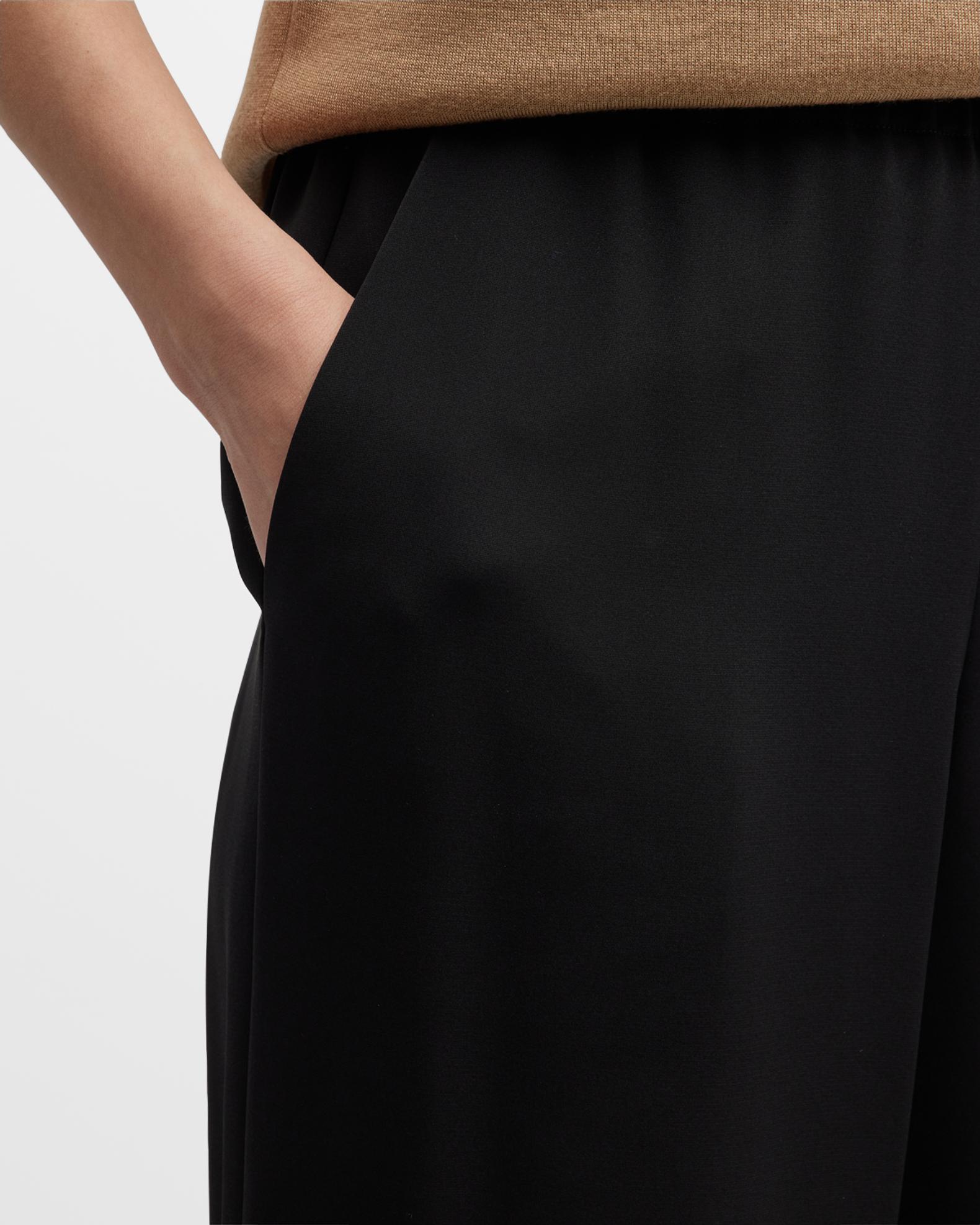 Lafayette 148 New York Perry Wide-Leg Stretch Silk Pants | Neiman  display picture 1