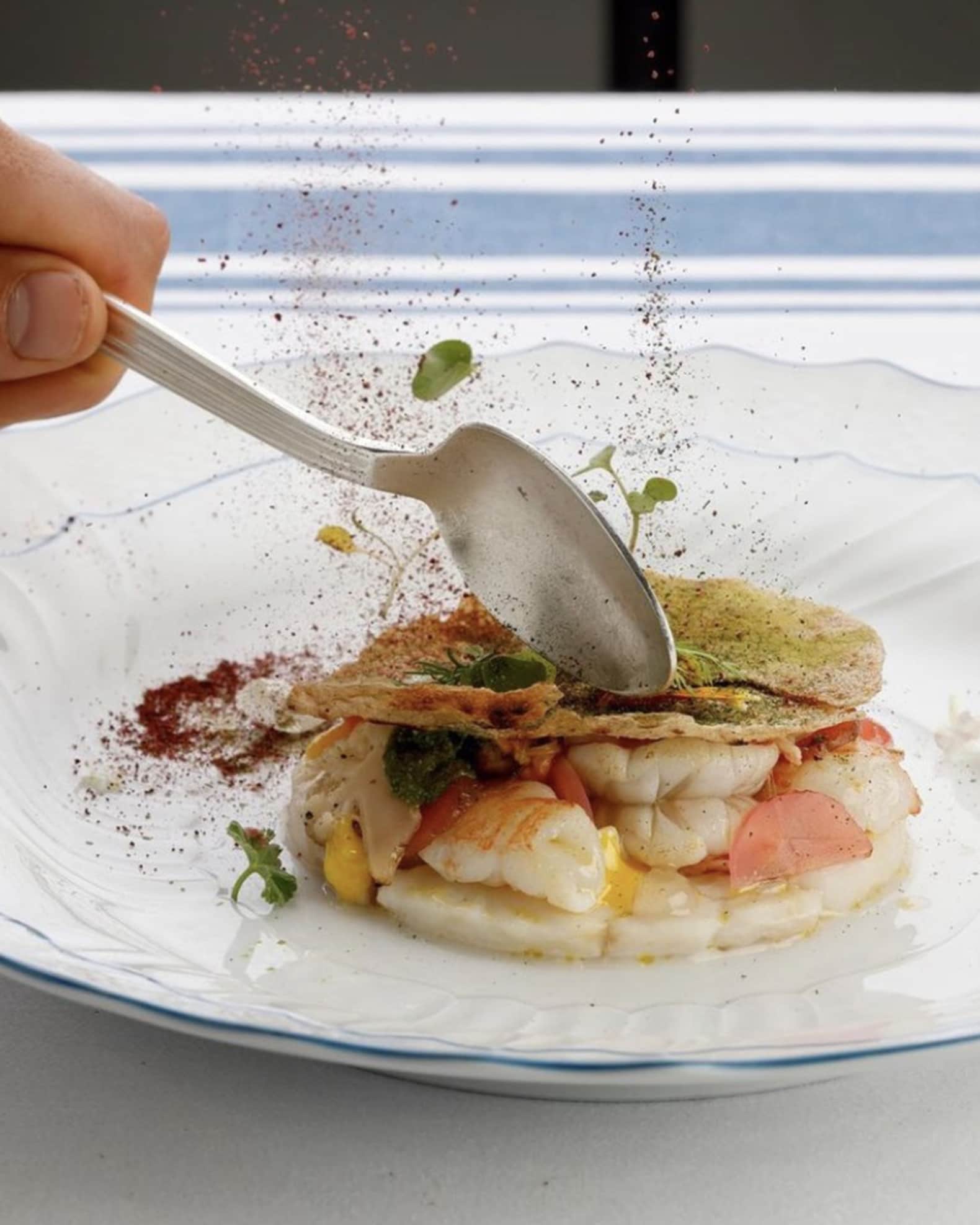 Sole 2-Piece Serving Set 1
