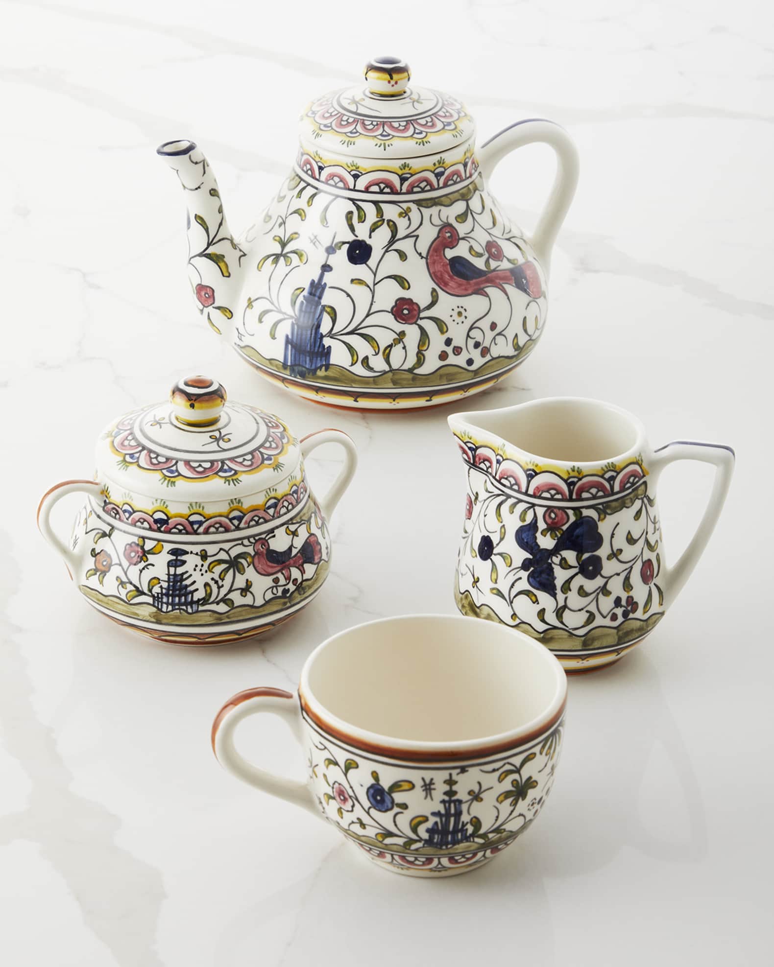 Pavoes Creamer 1