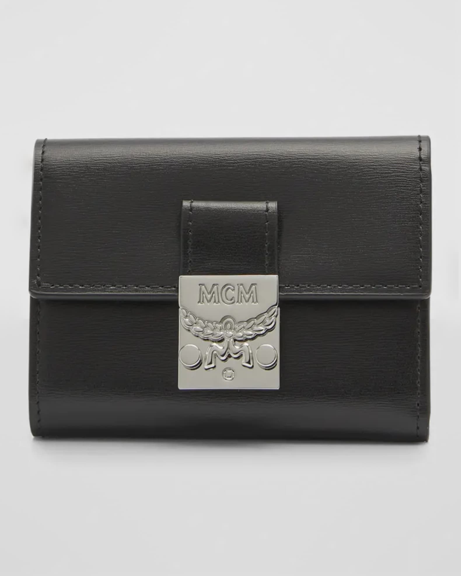 MCM Aren Chain Zip Around Wallet In Maxi Patent Leather in Black