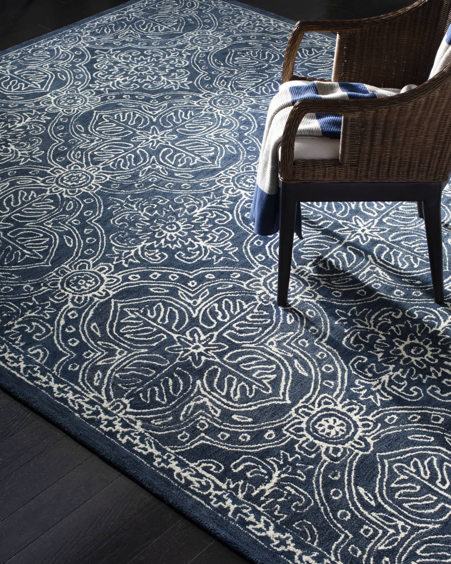 Etienne Hand-Tufted Rug 0
