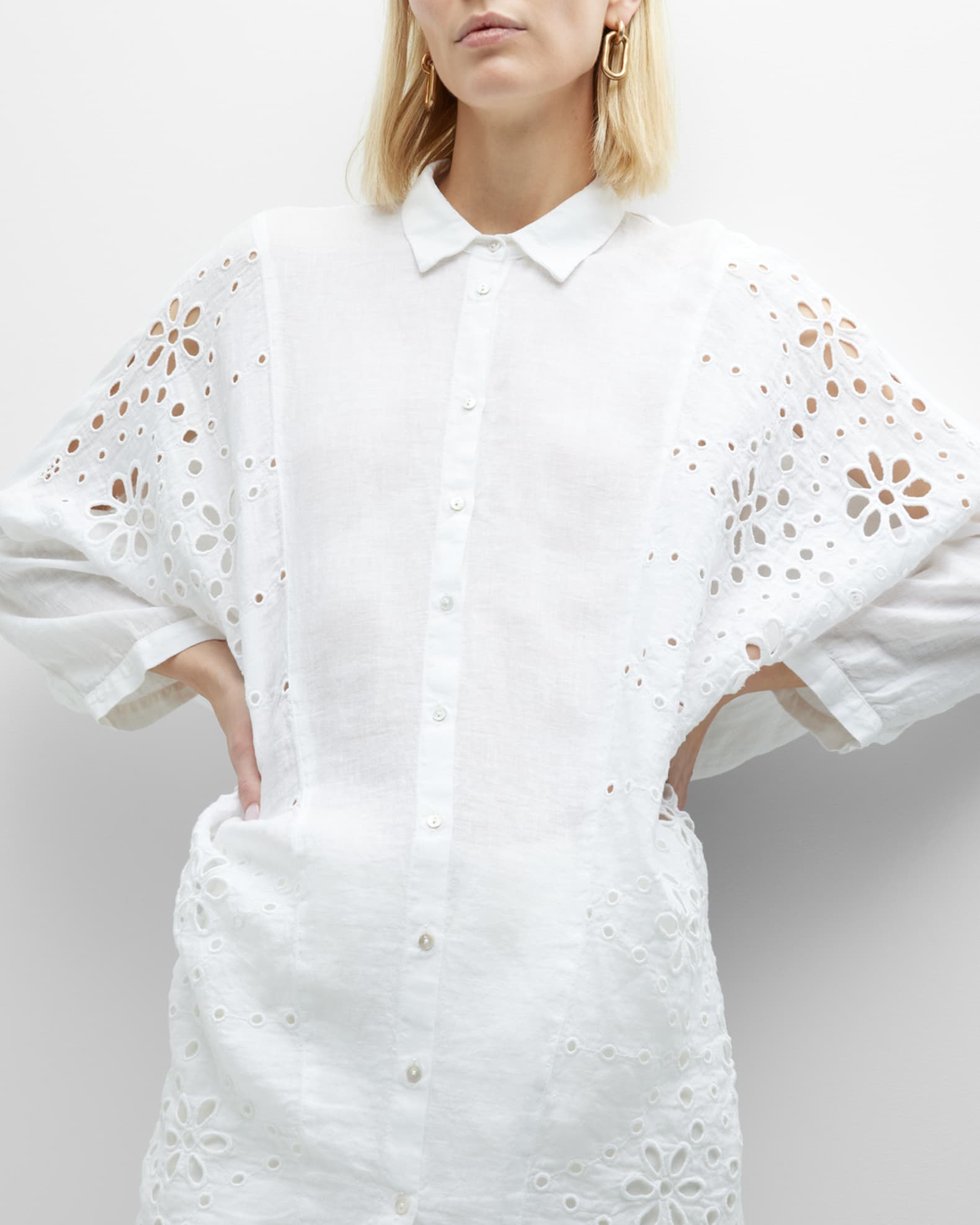 grey Linen blouse eyelet det XL