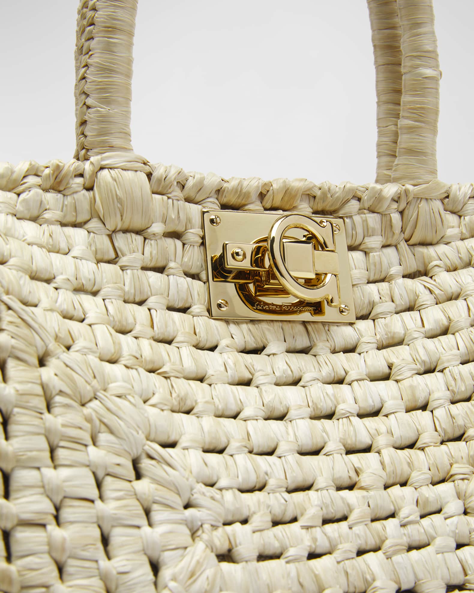 ショルダーバッグ・ポシェット Salvatore Ferragamo Raffia Shoulder Bag FERRAGAMO フェラガモ Salvatore Ferragamo バッグ ジョアン