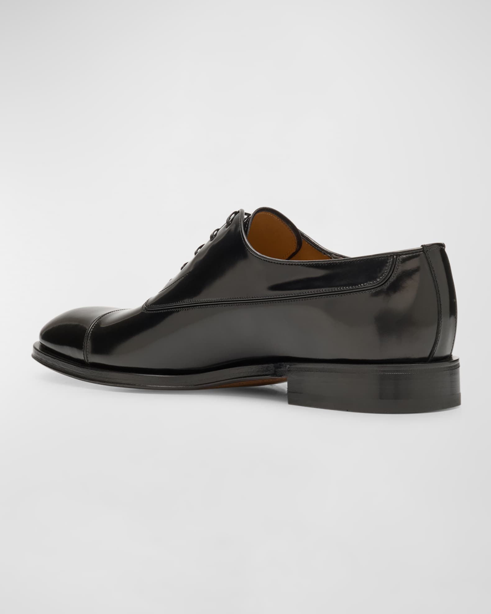 注目の Ferragamo Men's Fermin Leather Derby Shoes | Neiman Marcus 靴