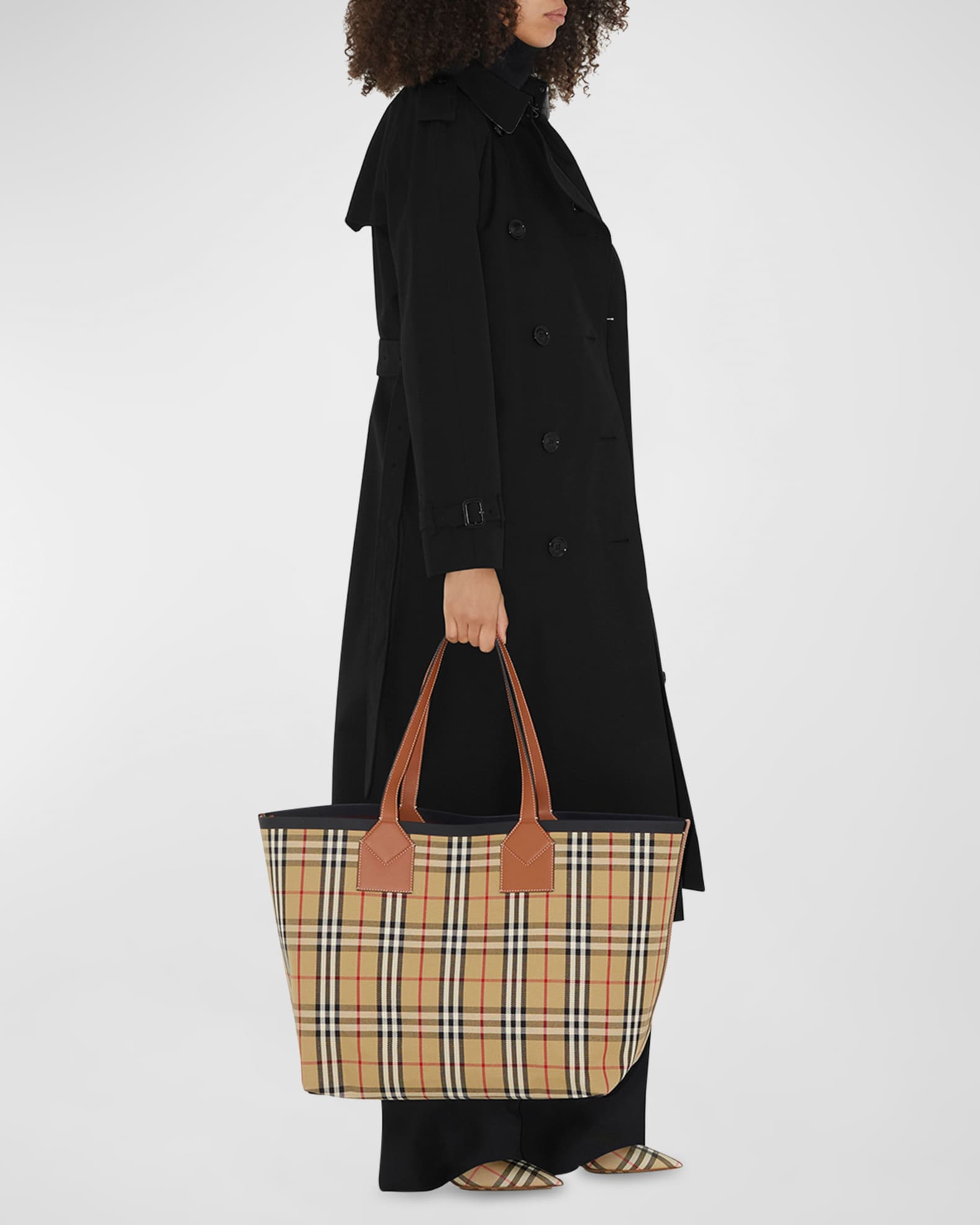 Burberry large check deals canvas hobo bag