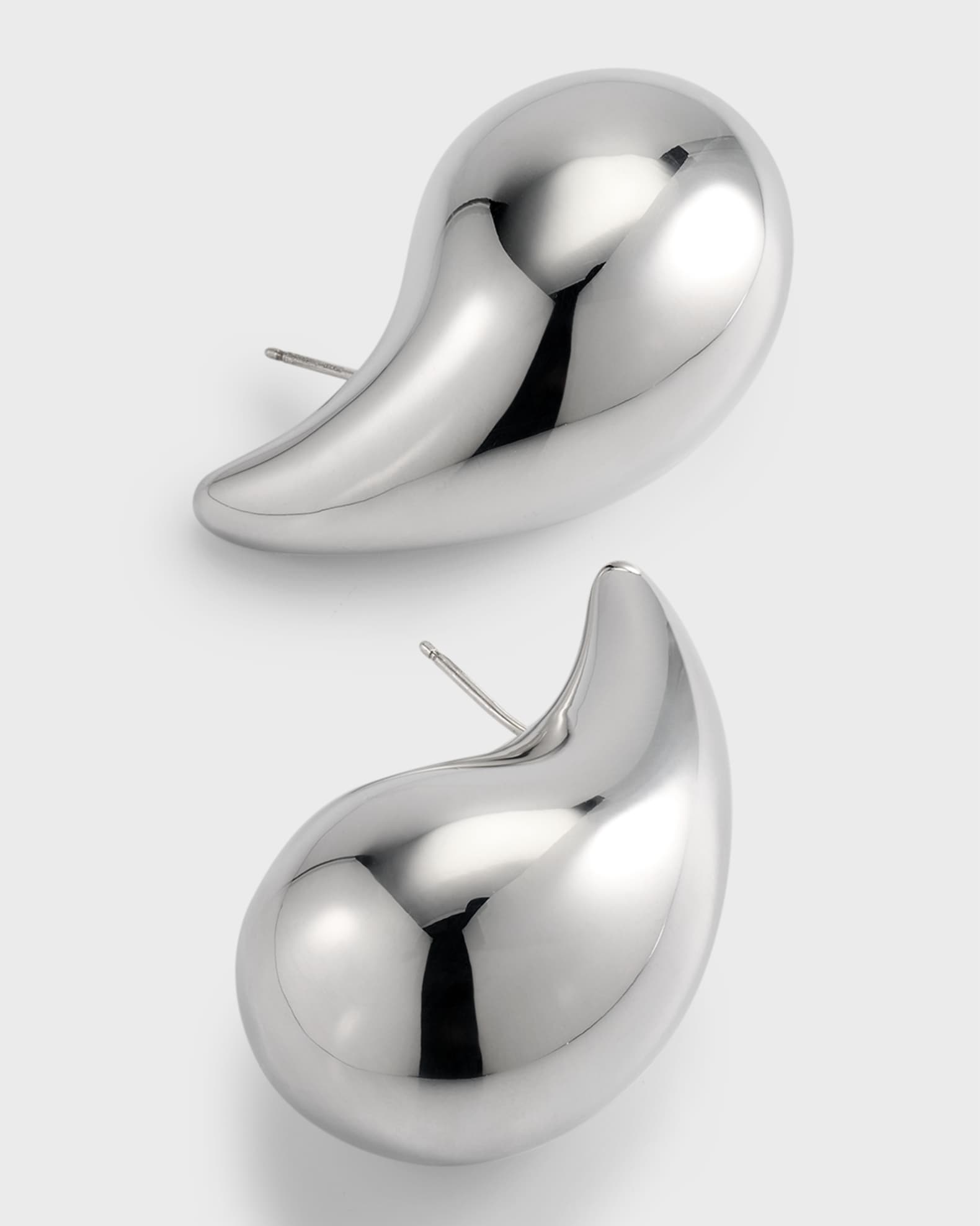 VIP【送料関税込】BOTTEGA VENETA TEARDROP SILVER EARRINGS Bottega Veneta Large Drop Earrings | Neiman Marcus