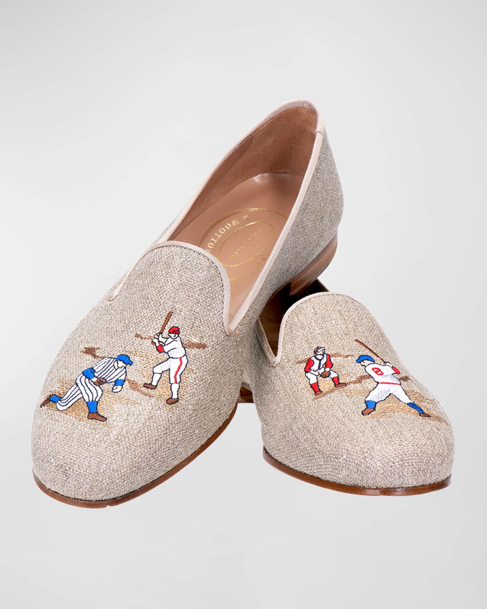 Embroidered smoking slippers store