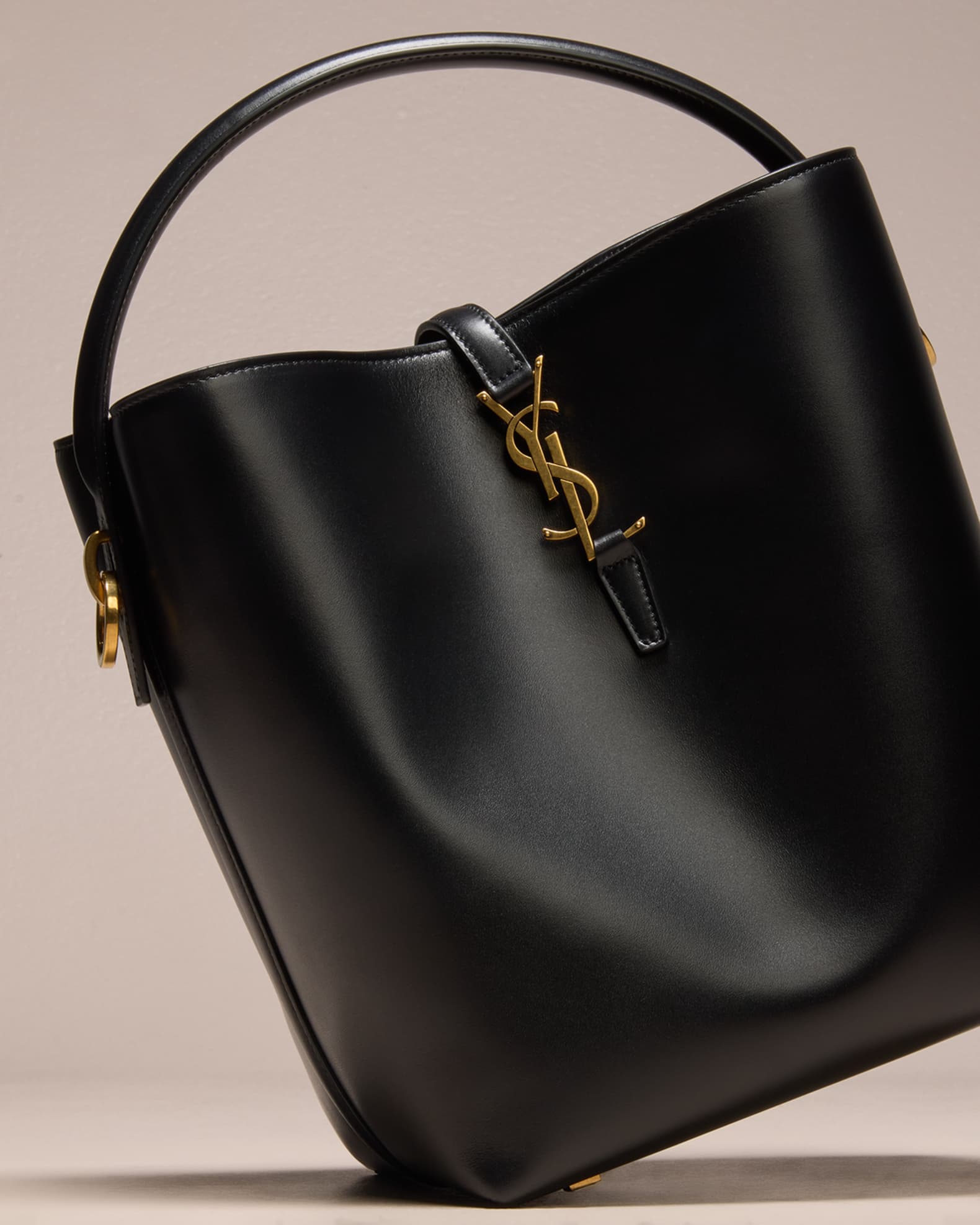 Saint Laurent Le 37 YSL Bucket Bag in Smooth Leather