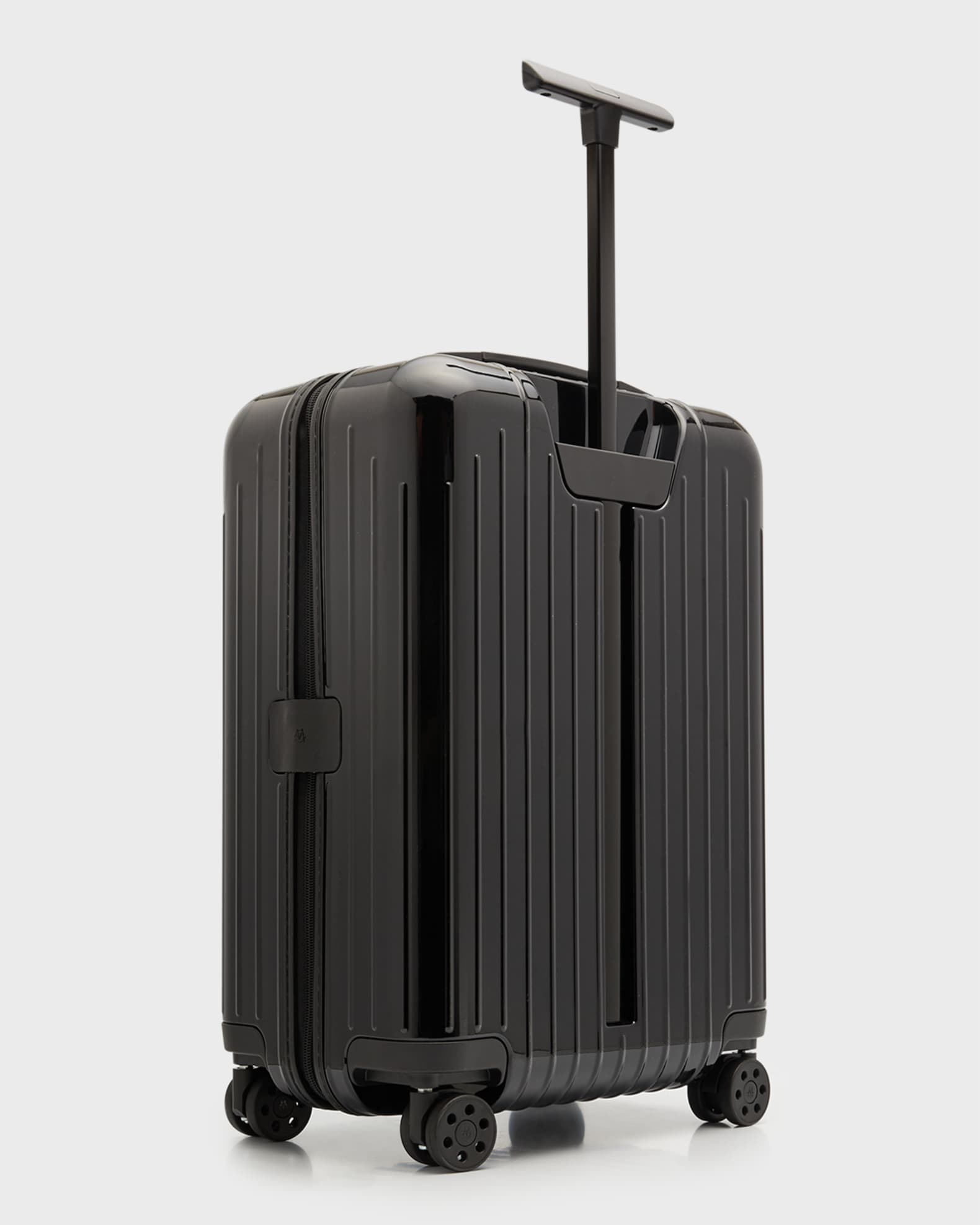 Rimowa Essential Lite Cabin CarryOn Luggage Neiman Marcus