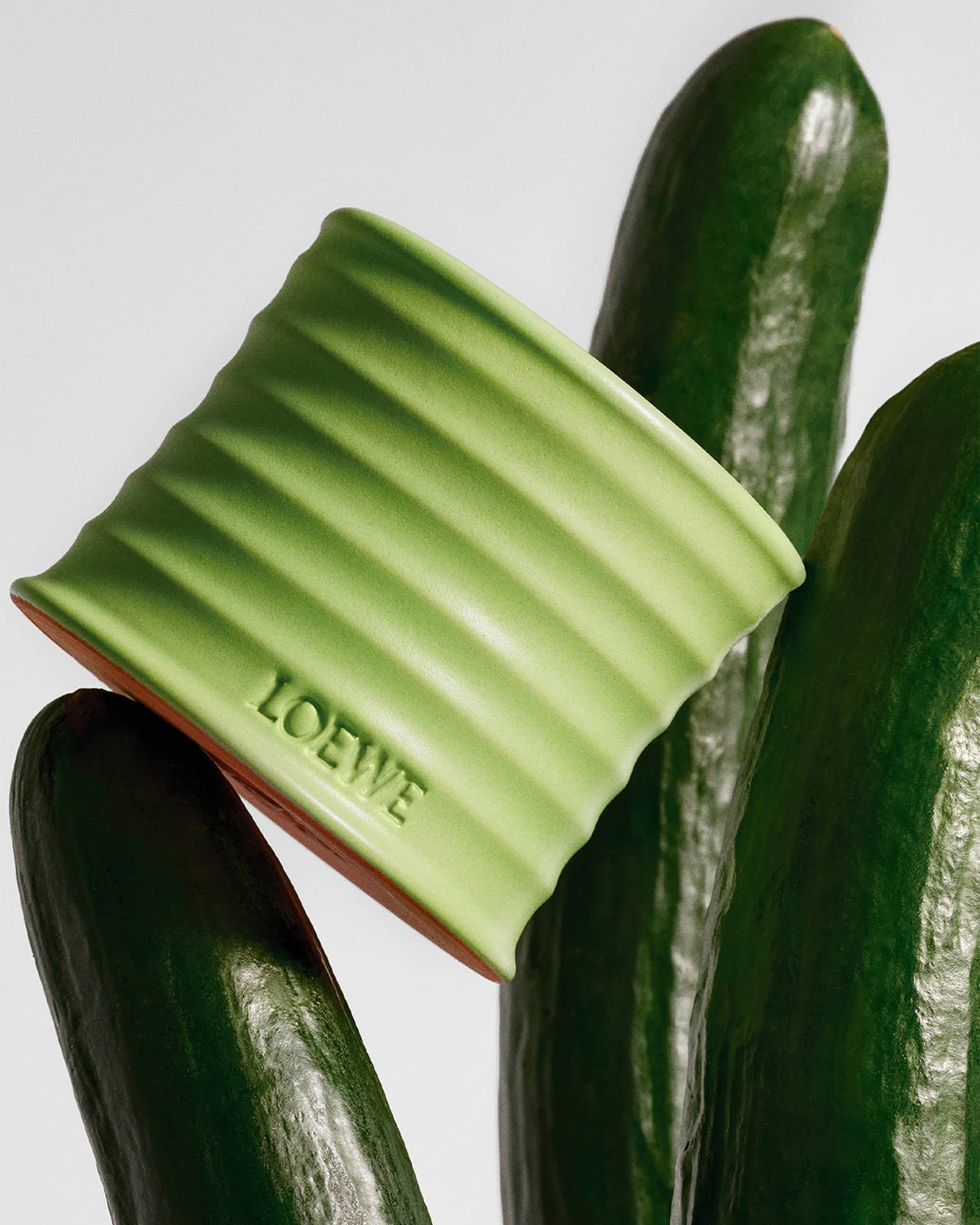 Loewe Small Cucumber Candle, 5.8 oz. | Neiman Marcus