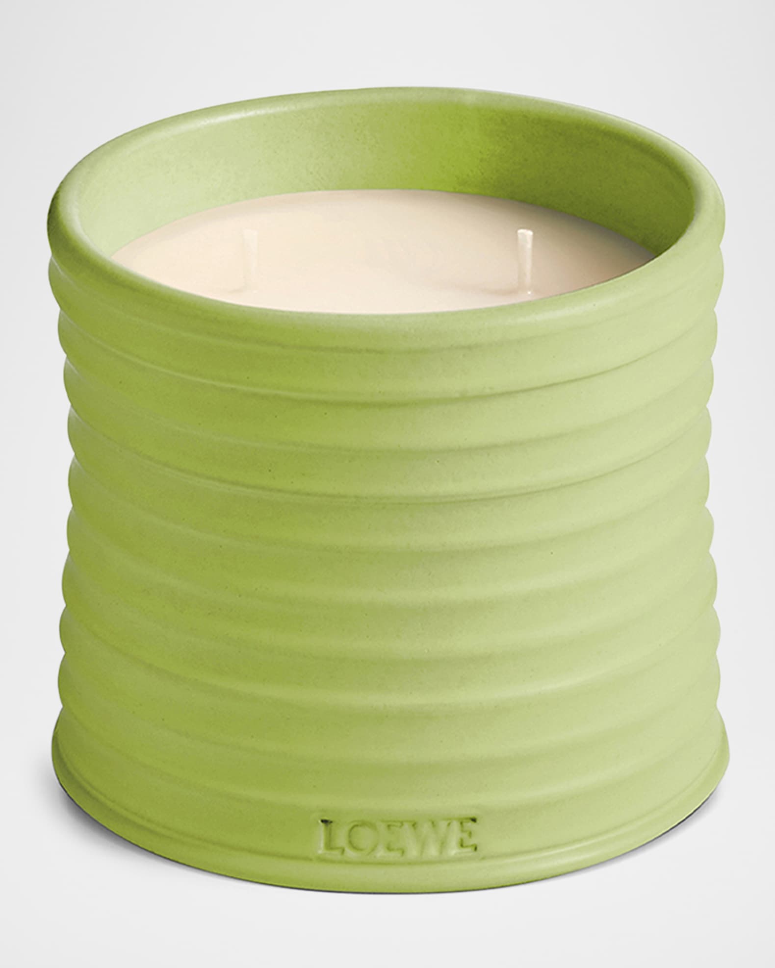 Loewe Medium Cucumber Candle, 20.7 oz.