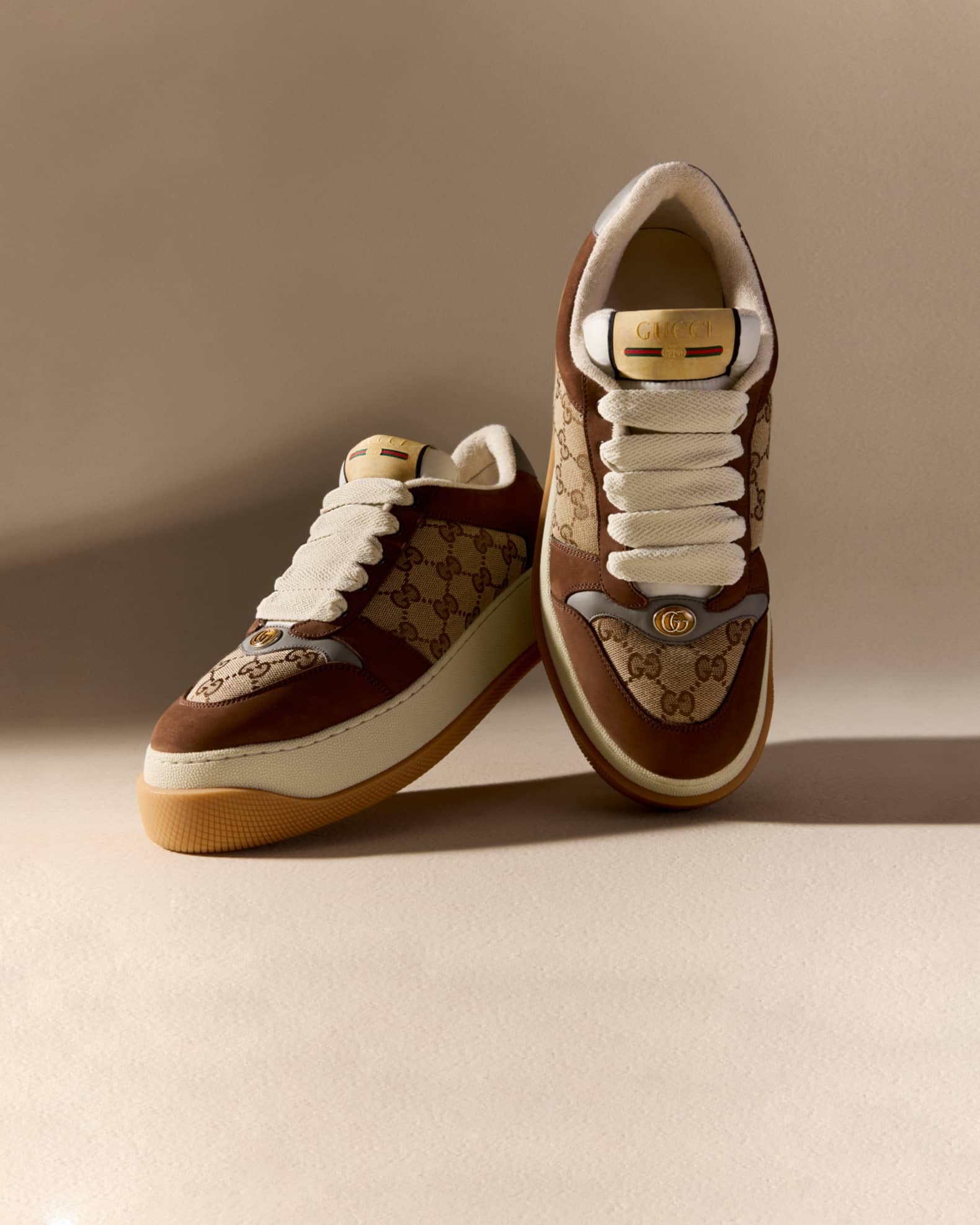 スニーカー GUCCI SS25 DOUBLE SCREENER SNEAKERS (816689 FAD7O 9749) Gucci Men's Double Screener Canvas Low-Top Sneakers | Neiman