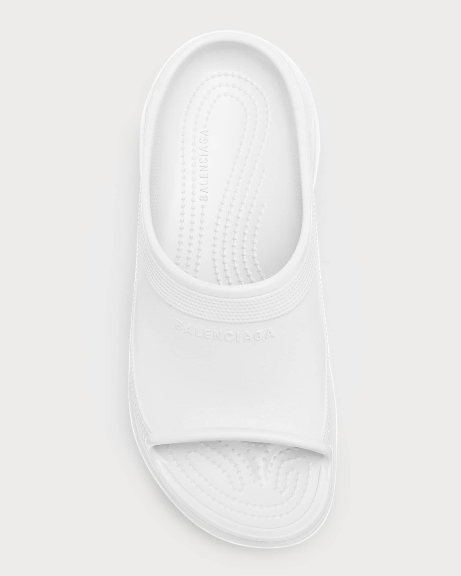 【BALENCIAGA】Pool Crocs スライドサンダル★ホワイト Balenciaga Pool Crocs™ Slide Sandals | Neiman Marcus