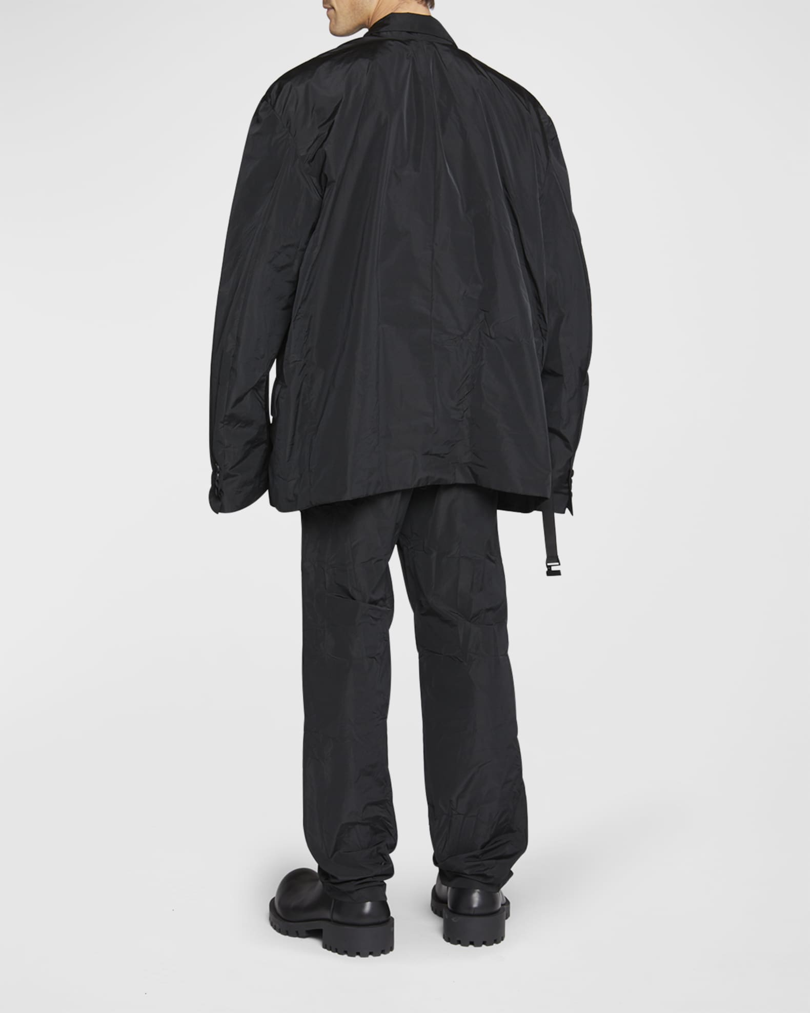 i*e様 BALENCIAGA ブラック ナイロンジャケット Balenciaga Men's Oversized Packable Taffeta Jacket | Neiman Marcus