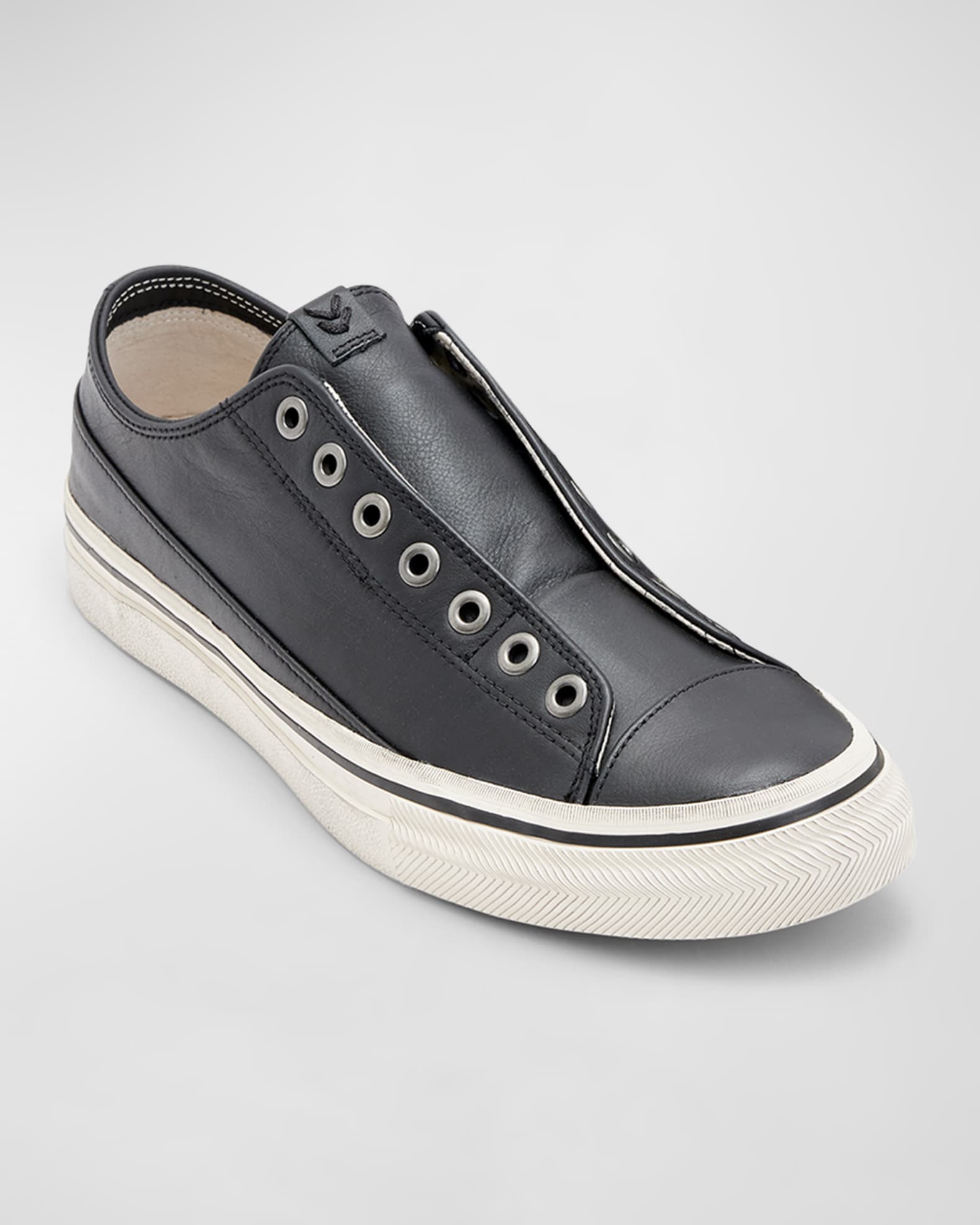 Men's Vulc Laceless Low Top Leather Shoes  1
