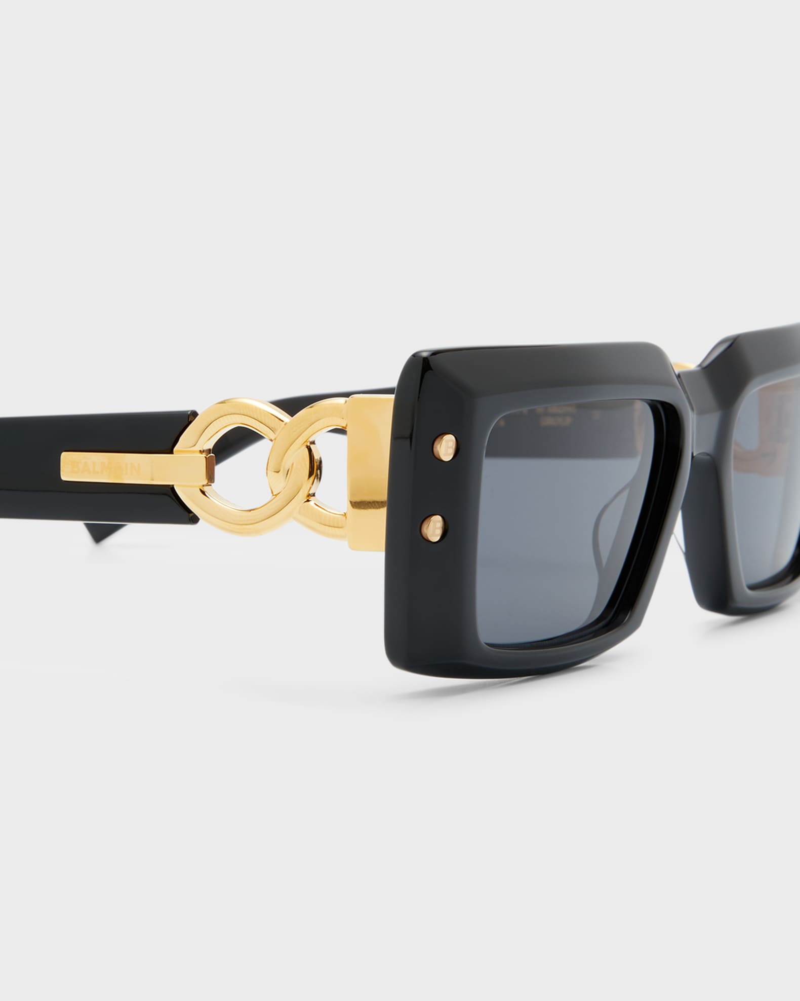 BALMAIN スクエアフレムサンクラス 1019000 0 Balmain Imperial Black Acetate & Titanium Rectangle