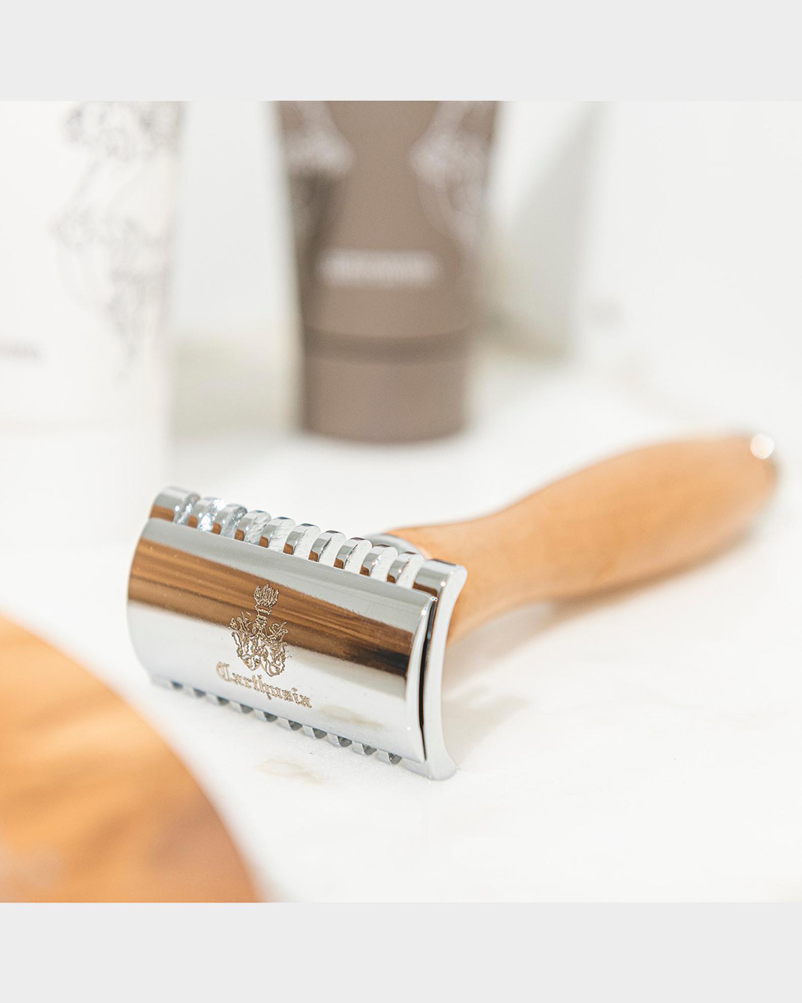 Carthusia Men's Salone da Barba Double-Edge Safety Razor | Neiman Marcus