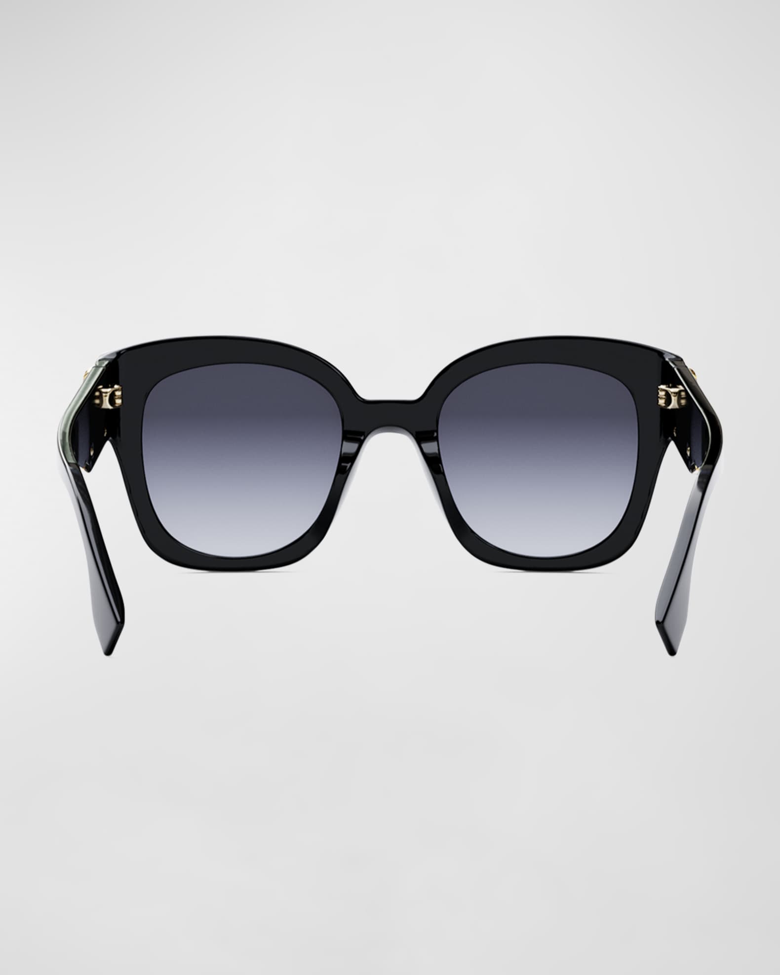 FENDI キャットアイサングラス　歪みあり。 Fendi Oversized F Logo Acetate Cat-Eye Sunglasses | Neiman