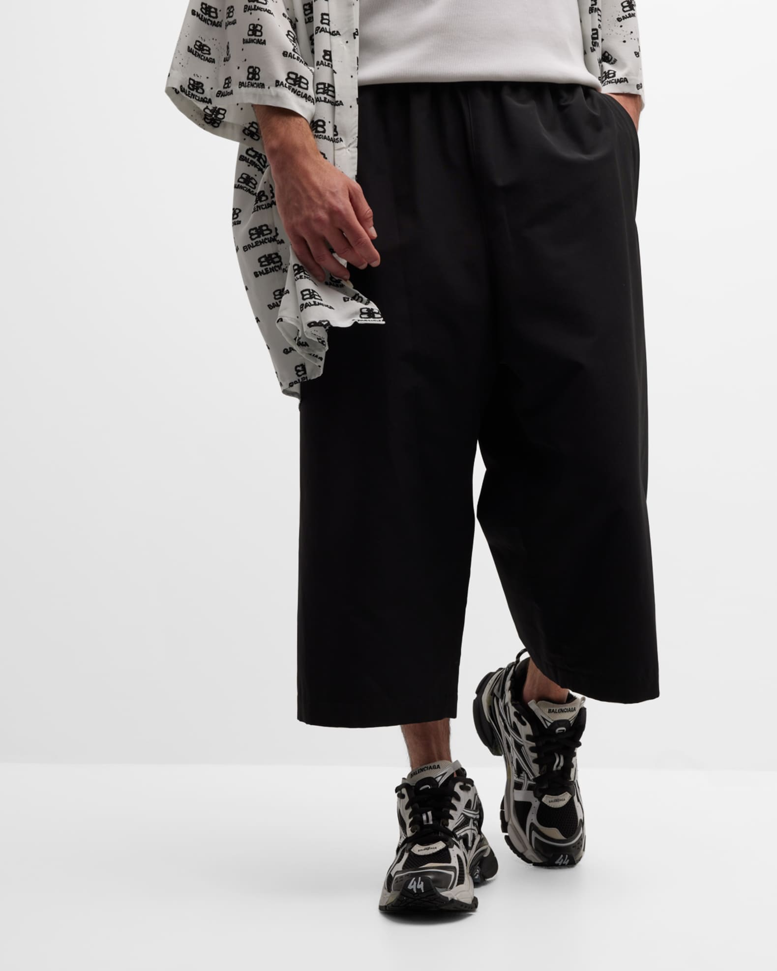 Balenciaga mens shorts online