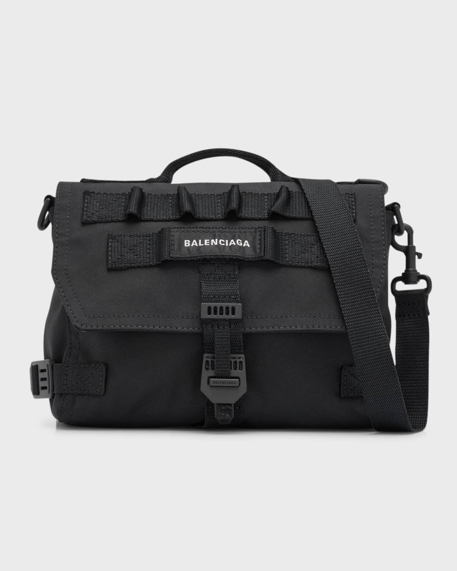 ゼニス新作モデル Balenciaga Men's Army Messenger Bag | Neiman Marcus バッグ
