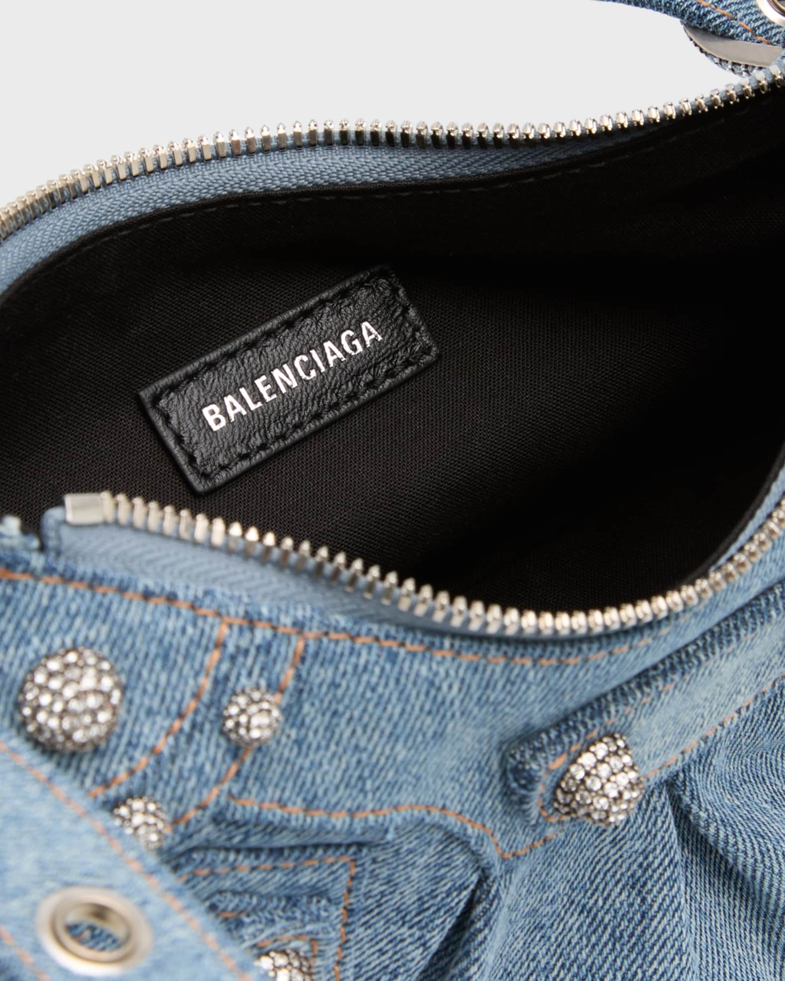 SALE♪関税込【BALENCIAGA】LE CAGOLE ショルダーデニムバッグXS Balenciaga Le Cagole XS Shoulder Bag In Denim | Neiman Marcus