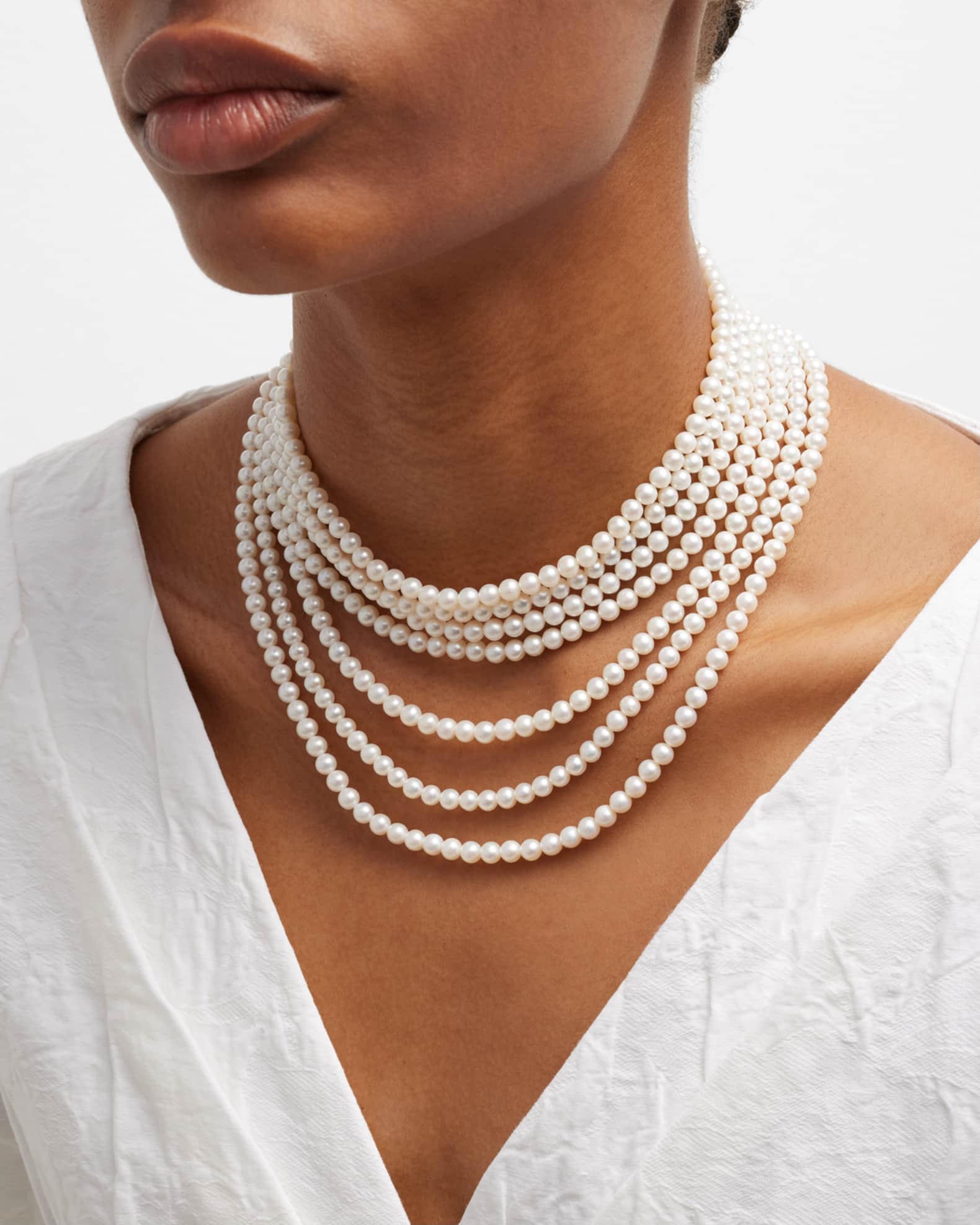 18K White Gold Freshwater Pearl Choker Necklace 1